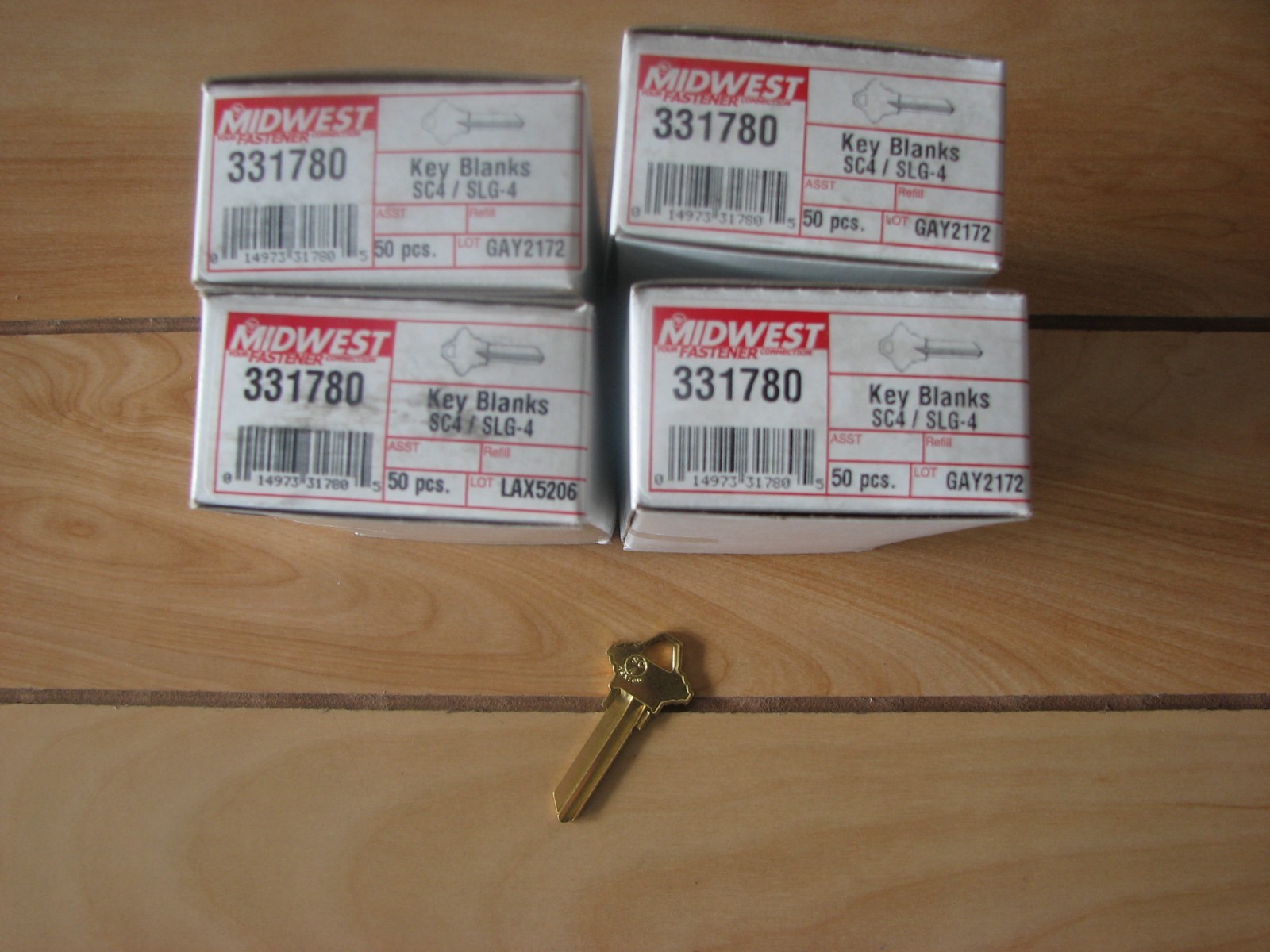 200 EA - MIDWEST SC4 #331780 KEY BLANKS