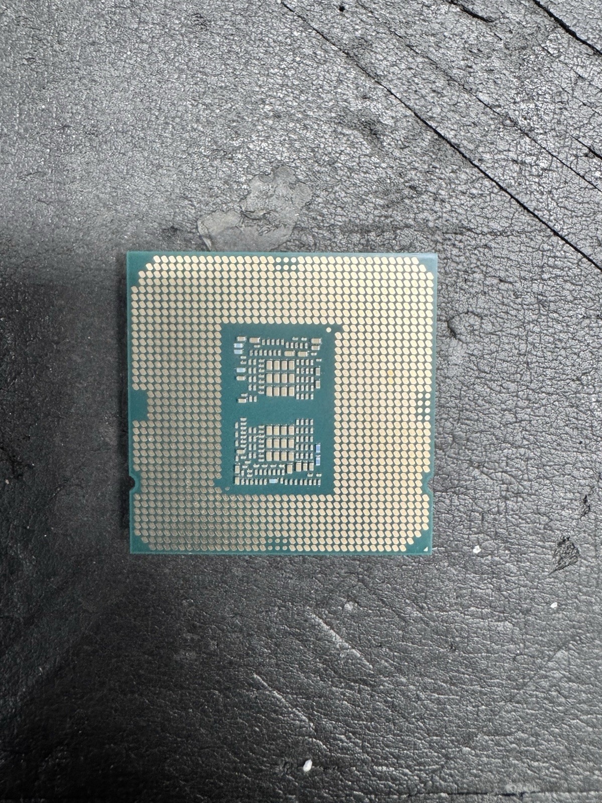 Intel Xeon W-1290E SRJFB 10C 3.5GHz 20MB 95W LGA1200 W480 chips