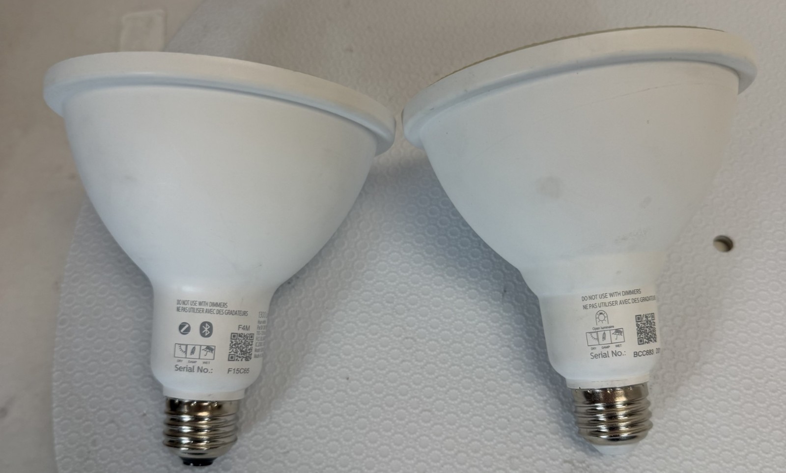 Philips Hue White Outdoor LED 100W Equivalent Smart Bulbs E26 (2 Bulbs)-FREE S/H