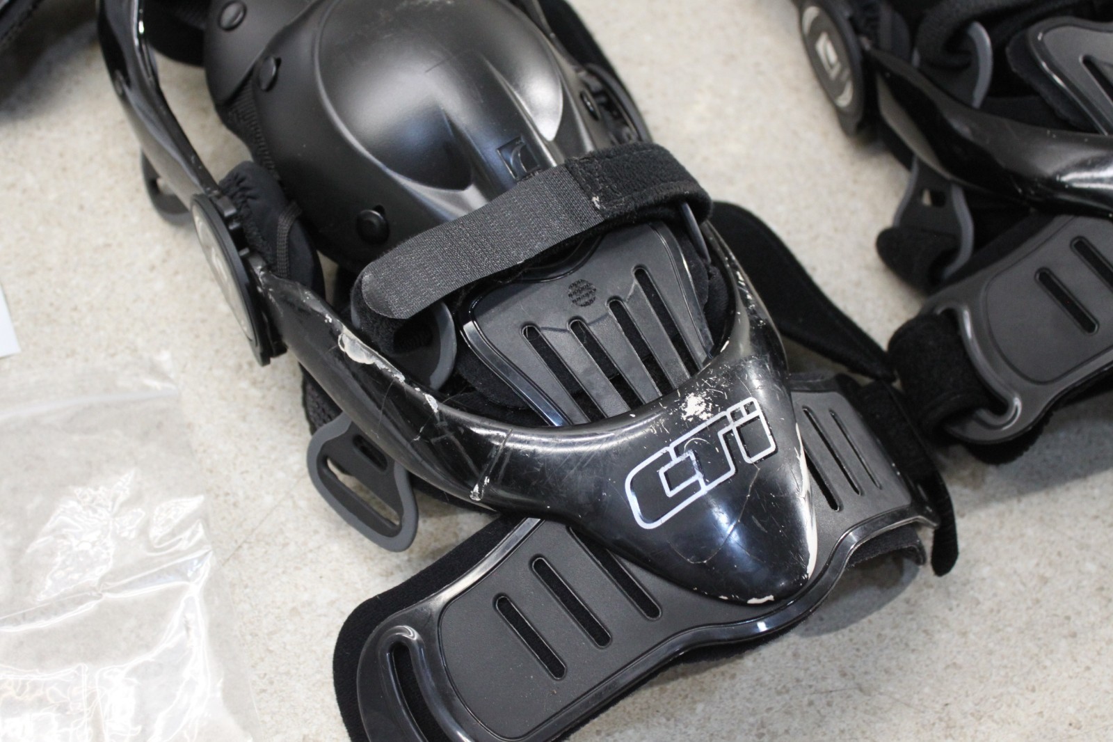 Ossur CTi 3 Knee Braces Bundle MOTOCROSS EDITION size XL 1754 Z1