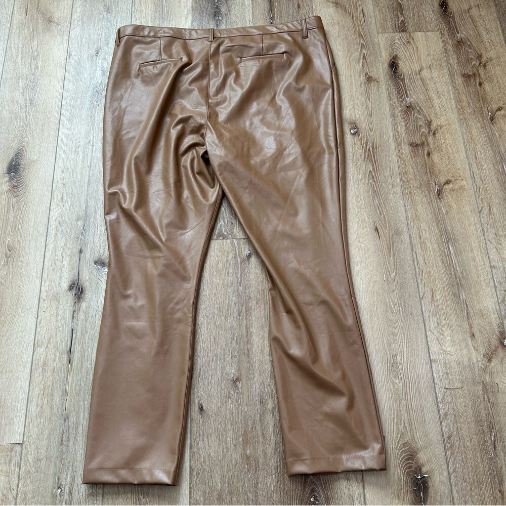 Abercrombie & Fitch Brown Faux Leather The Skinny Ultra High Rise Size 37/24 NWO