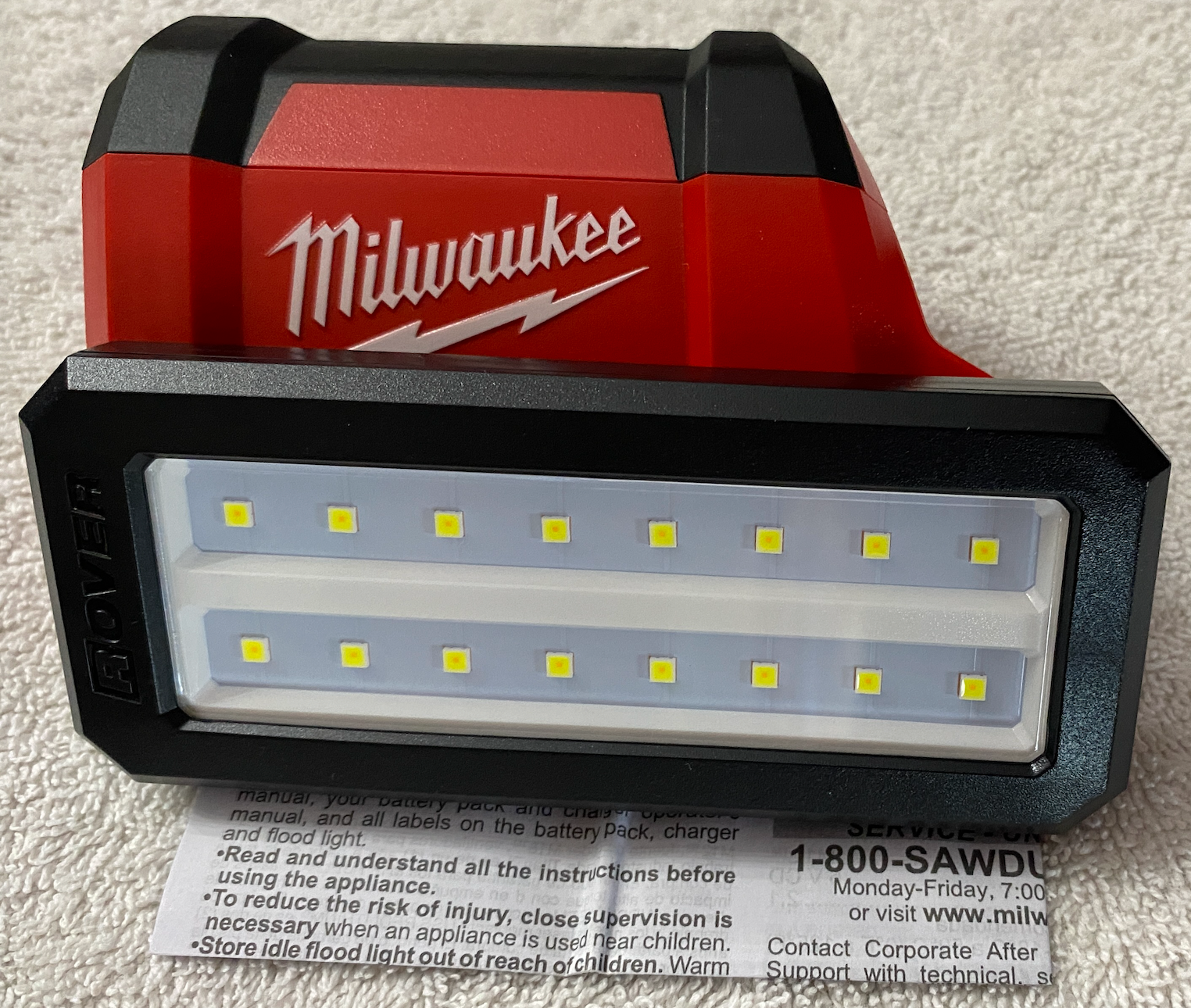 New Milwaukee 2367-20 M12 12 Volt 12V Rover Service And Repair Flood Light