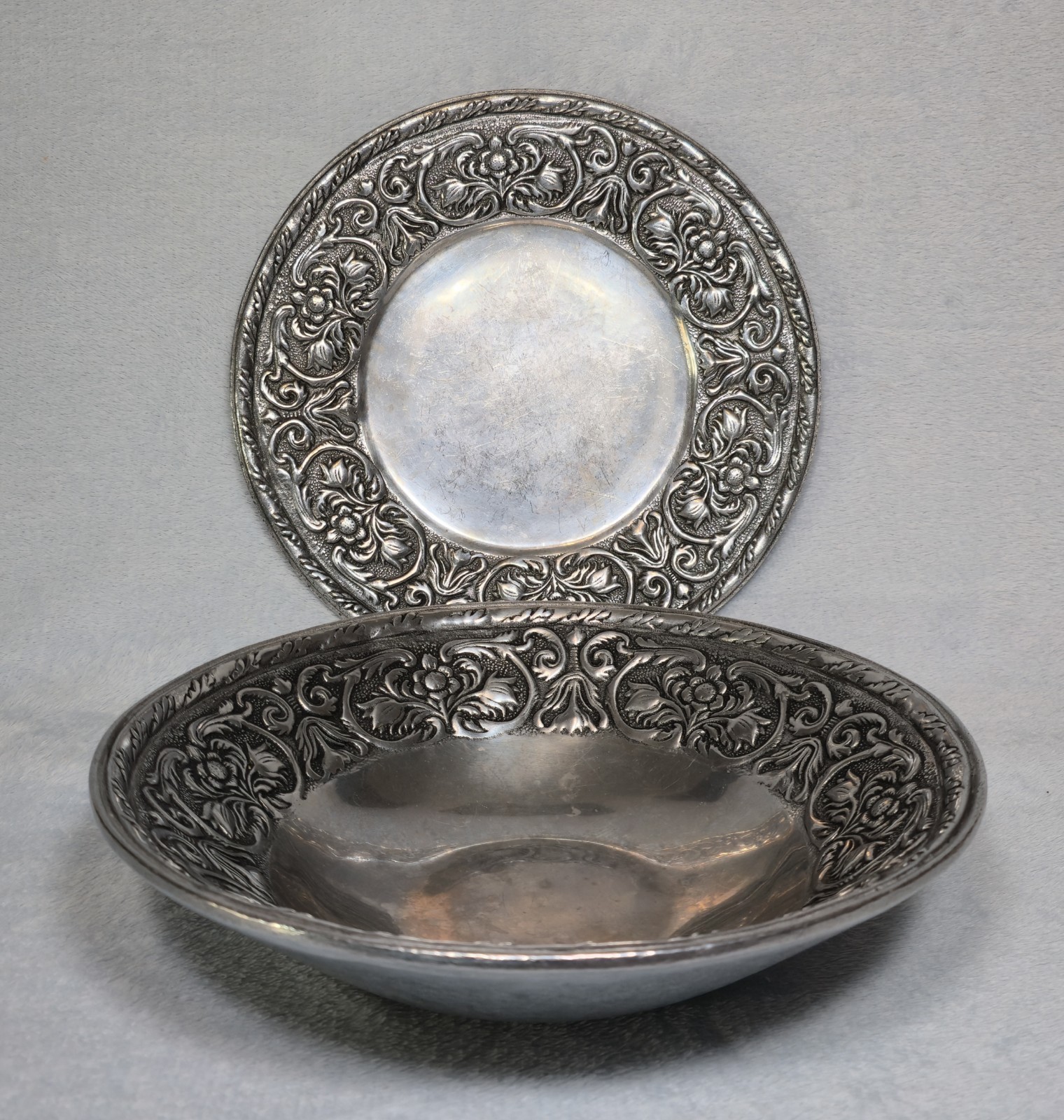 Vintage Wilton Armetale RWP Serving Bowl Tray Set Floral Scroll Aluminum USA