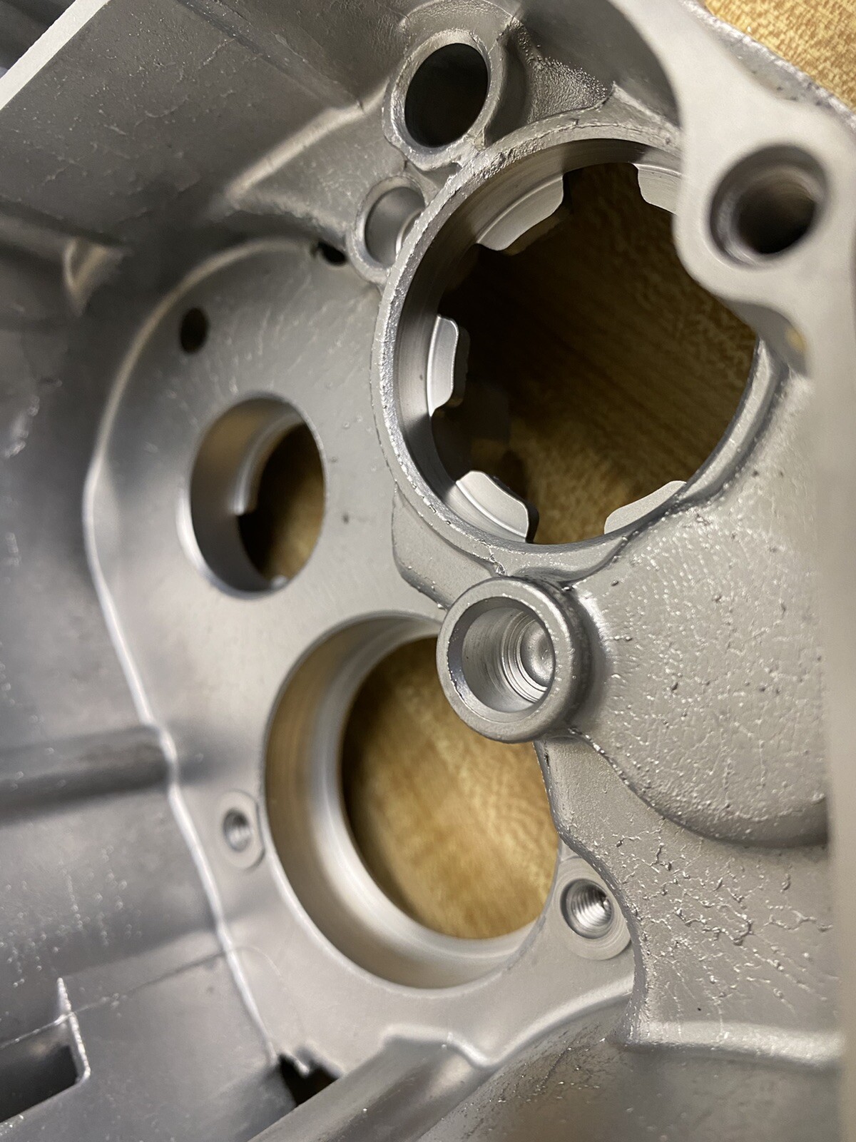 1998 YZ250 YZ 250 OEM Right Side Crankcase Engine Bottom End 98