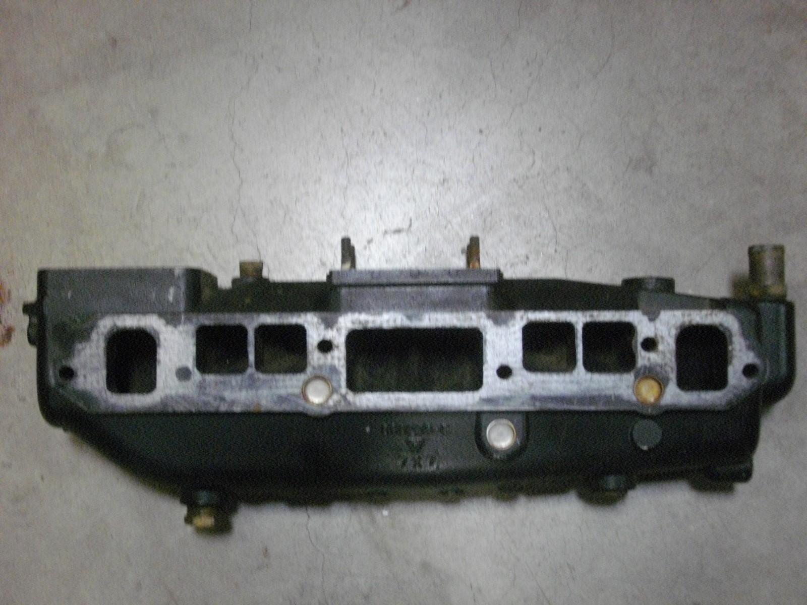 Mercury Marine Quicksilver MerCruiser 860235-C Intake Exhaust Manifold 3.0L OEM