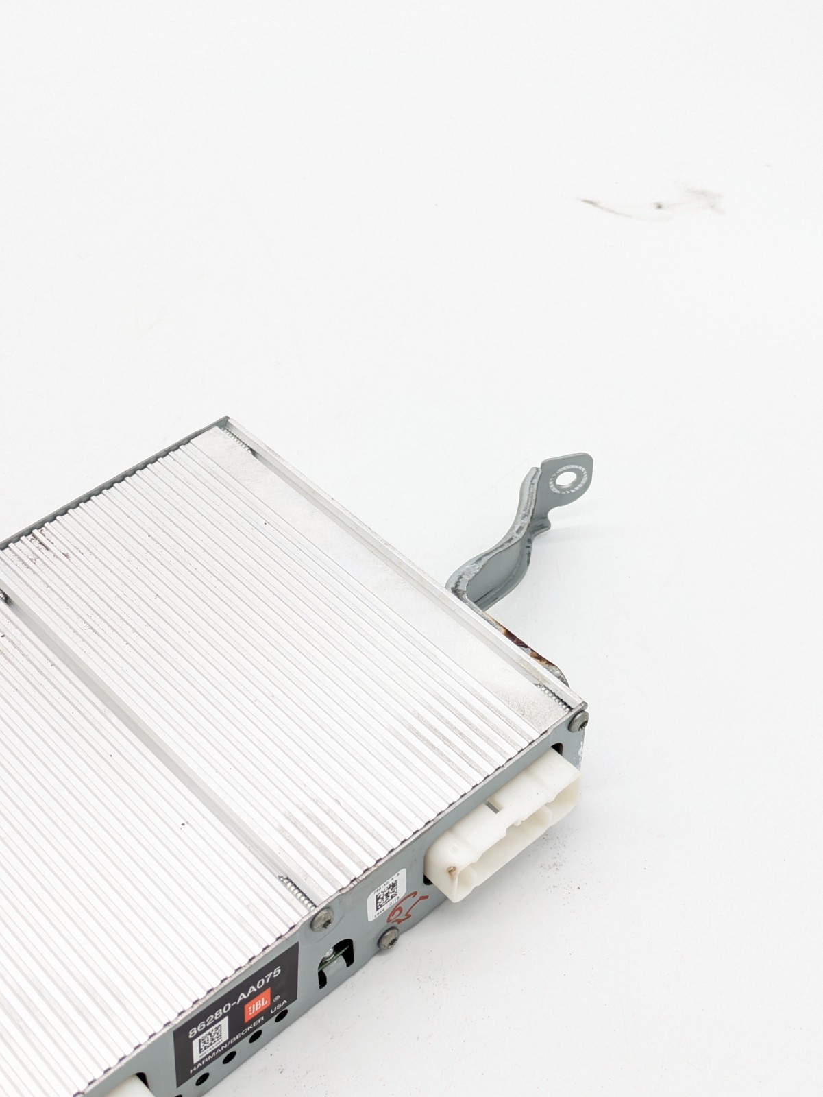 2005 Toyota Camry LE RADIO AMP AMPLIFIER JBL Harman Becker 86280-AA075