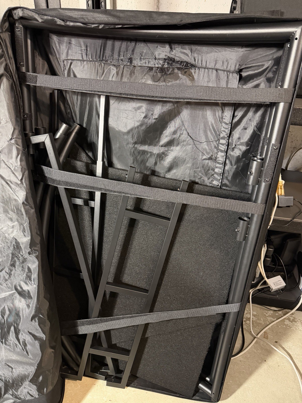 JMAZ JZ5010 Command Booth Event DJ Facade White & Black Scrims Built In Table