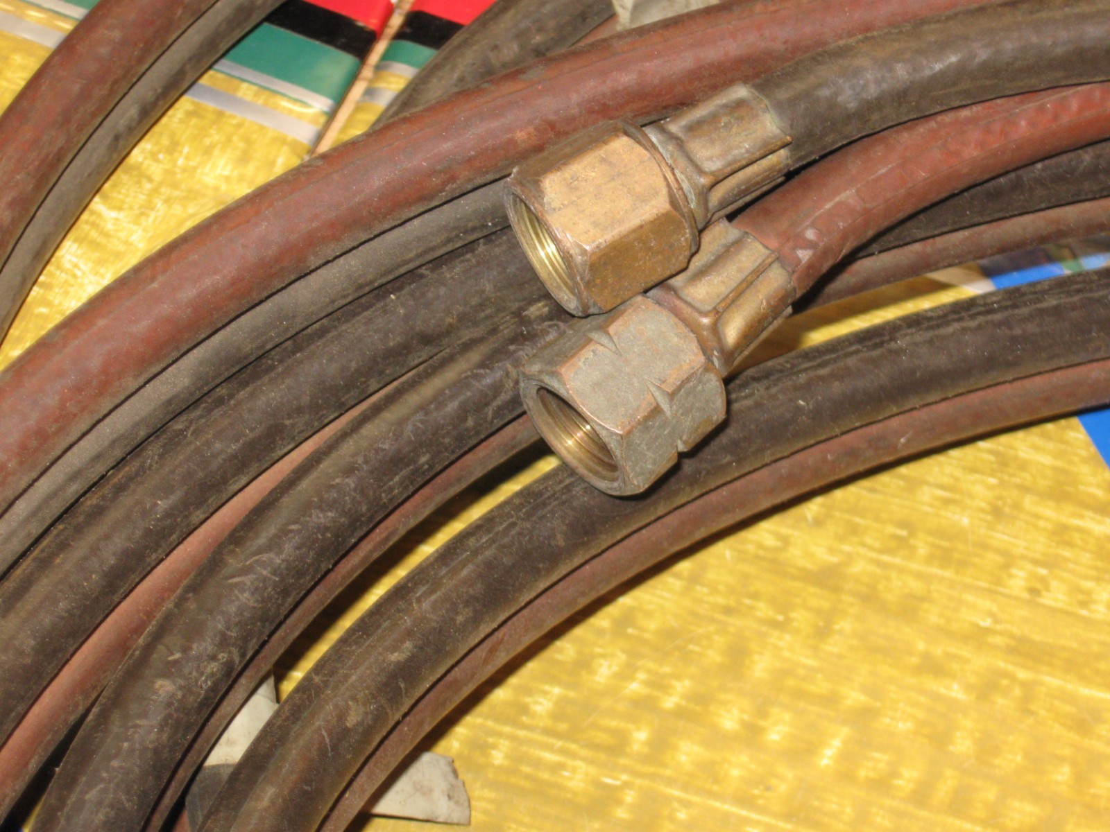 Gas Welding Torch and 25' Hose. Good used.