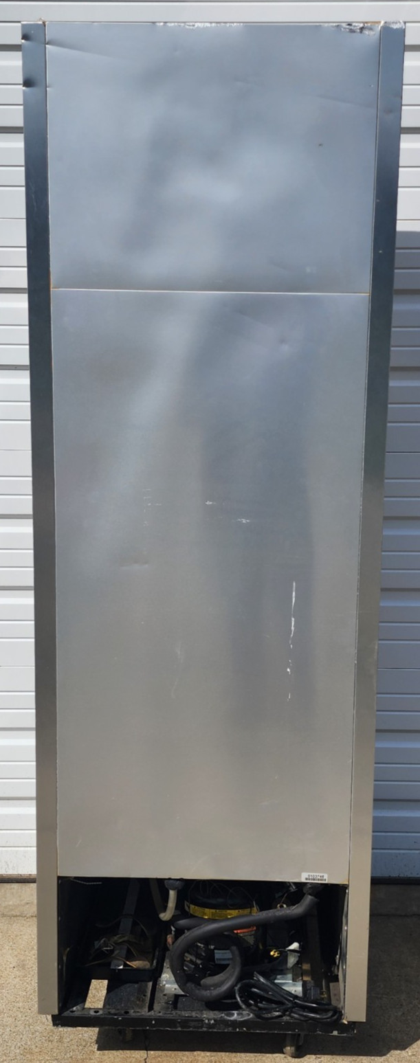TRUE T-23F SINGLE DOOR REACH-IN FREEZER