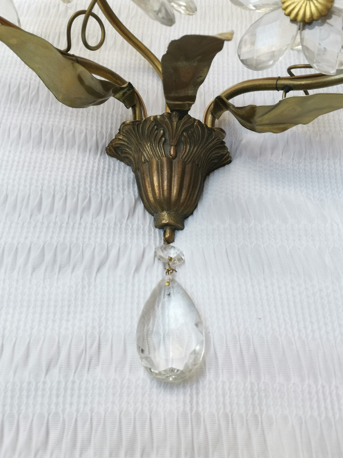 VINTAGE BAGUES BANCI style GILT TOLE GLASS FLOWERS PAIR WALL SCONCES 2 LIGHTS