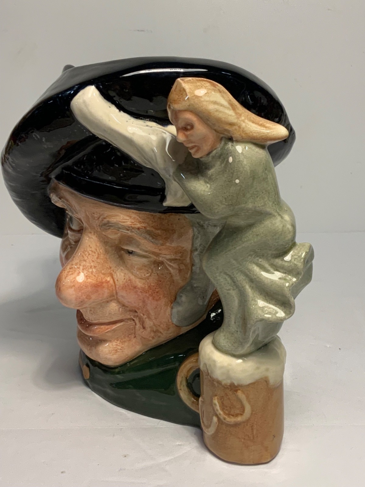 Vintage 1972 Royal Doulton Tam O' Shanter Toby Jug 7 in.