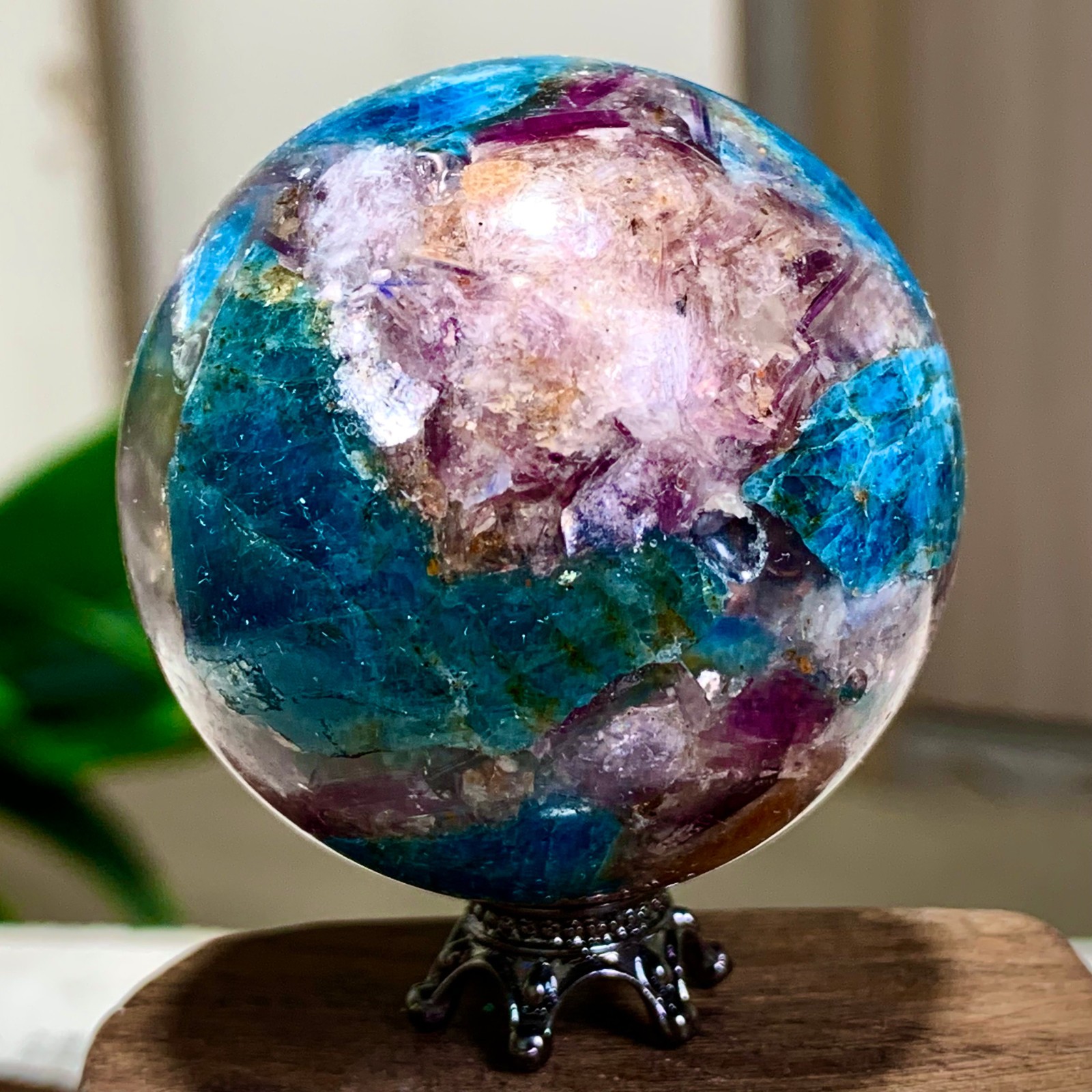 128G Natural Blue Aptite +Sun Stone purple lepidolite Sphere mineral sample