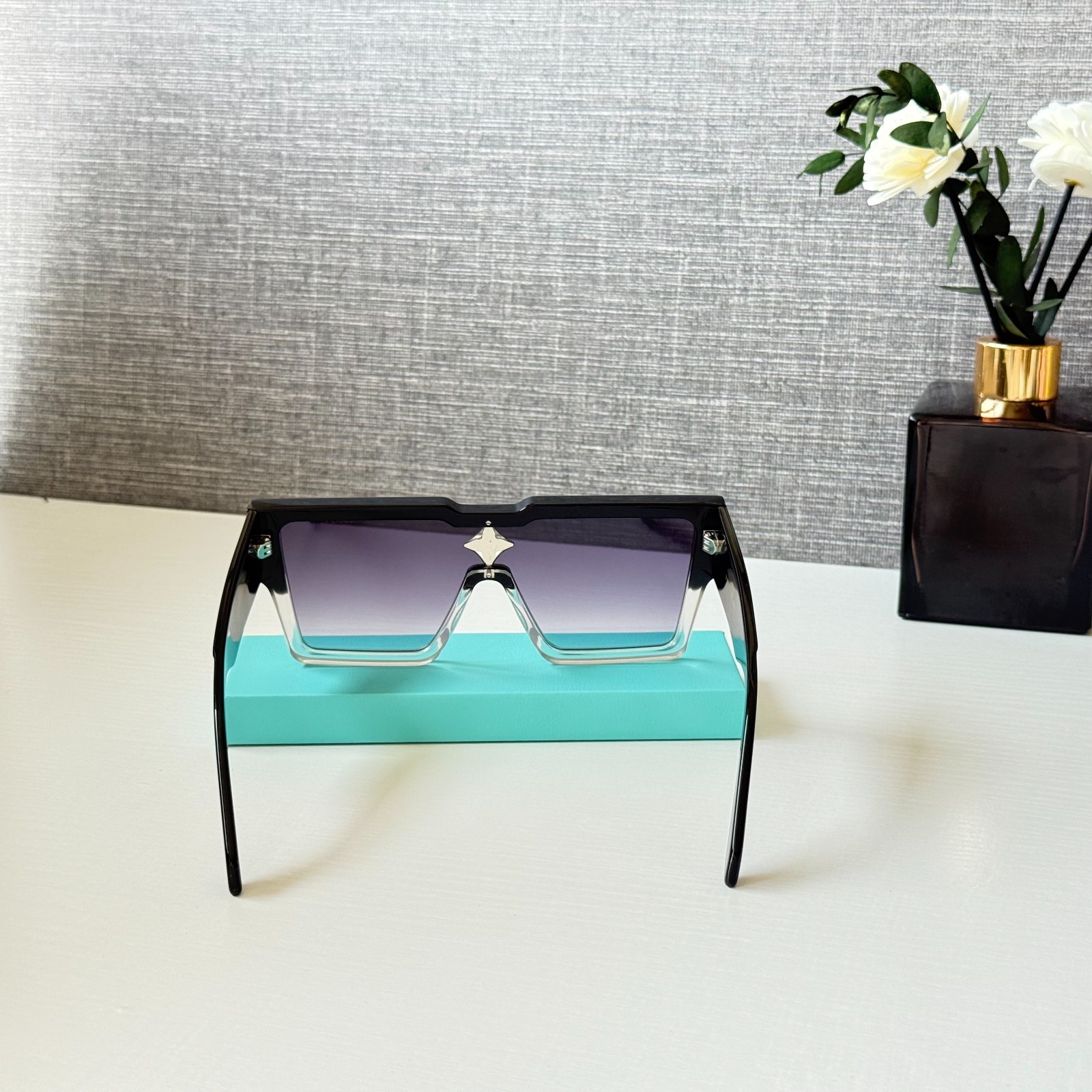 Louis Vuitton Z1736W Cyclone Sunglasses Black Swarovski Crystal