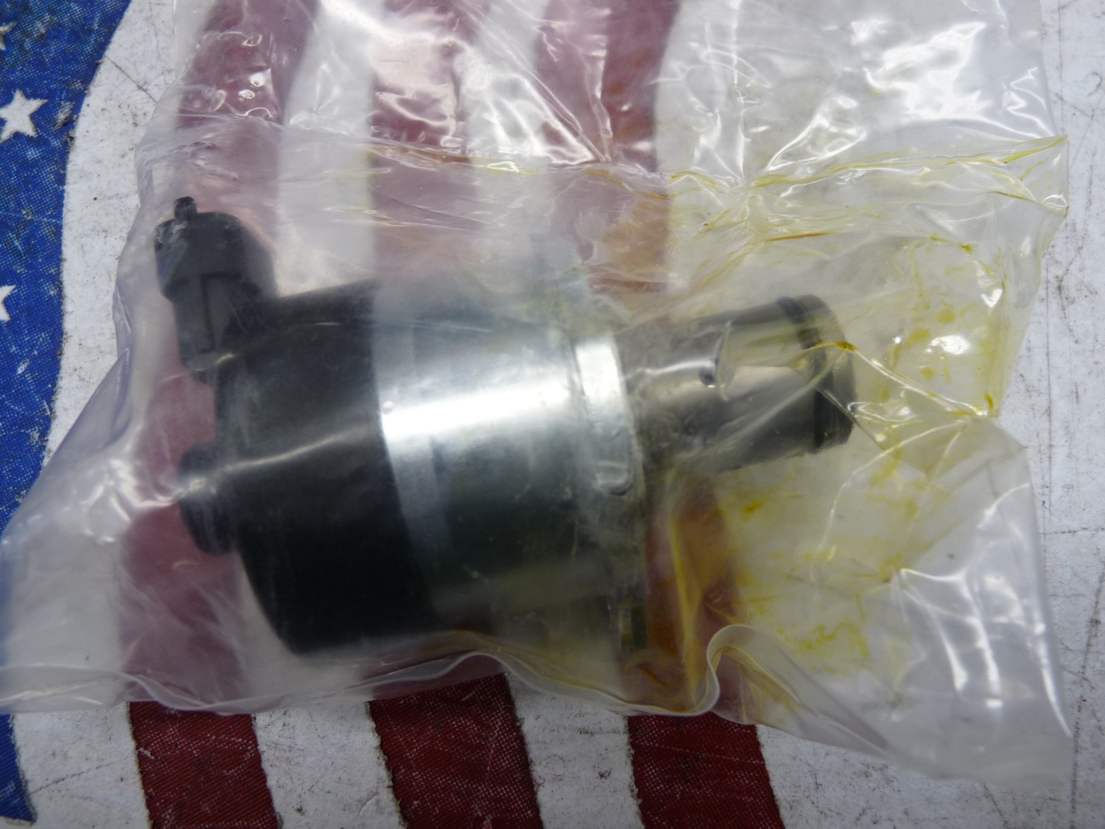 100% GENUINE OEM DD13 DD15 Fuel Meter Quantity Control Valve DDE A0000900069