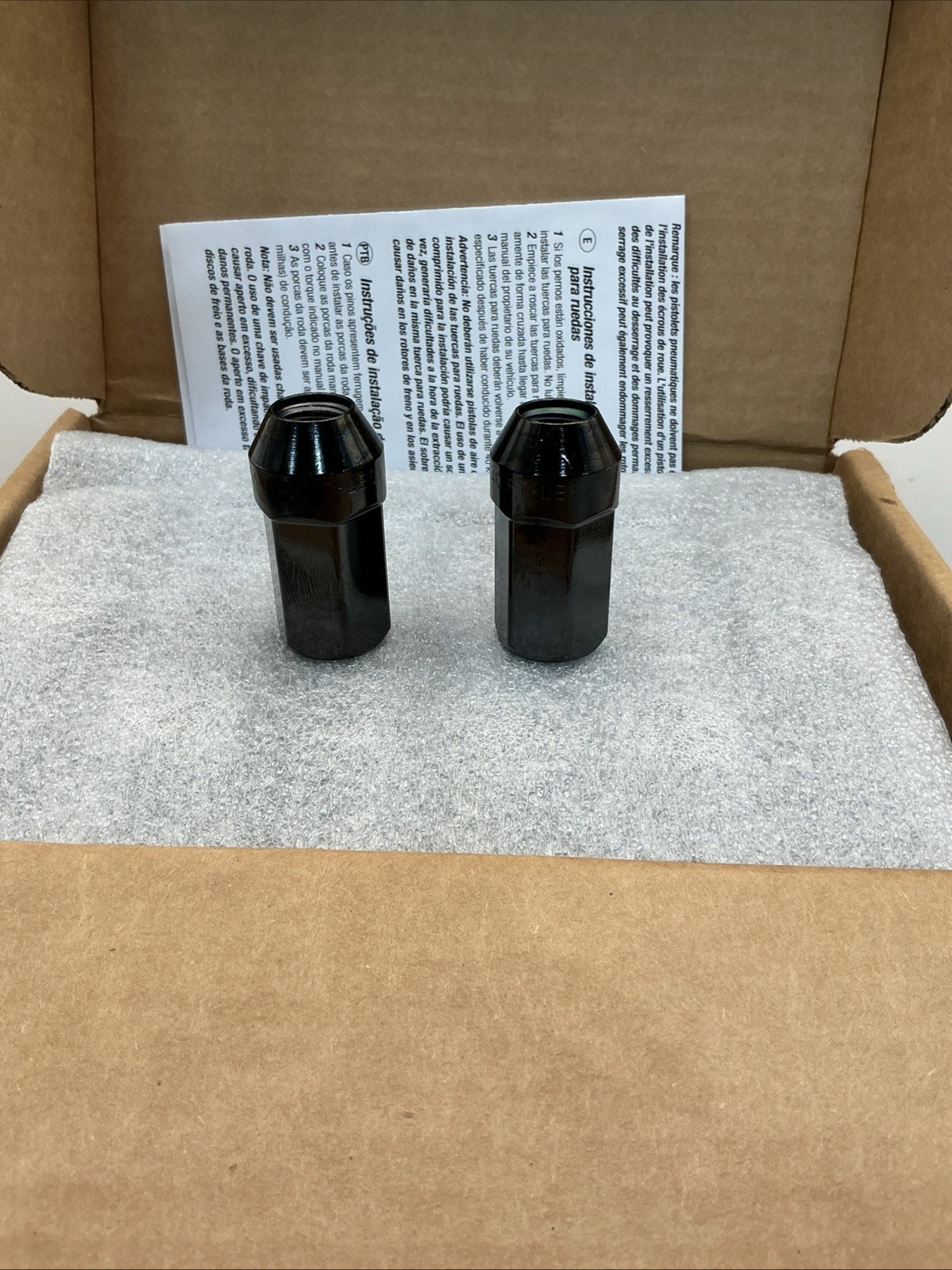 Genuine GM Wheel Lug Nuts Black (20) 85028935 Escalade Sierra Silverado GM