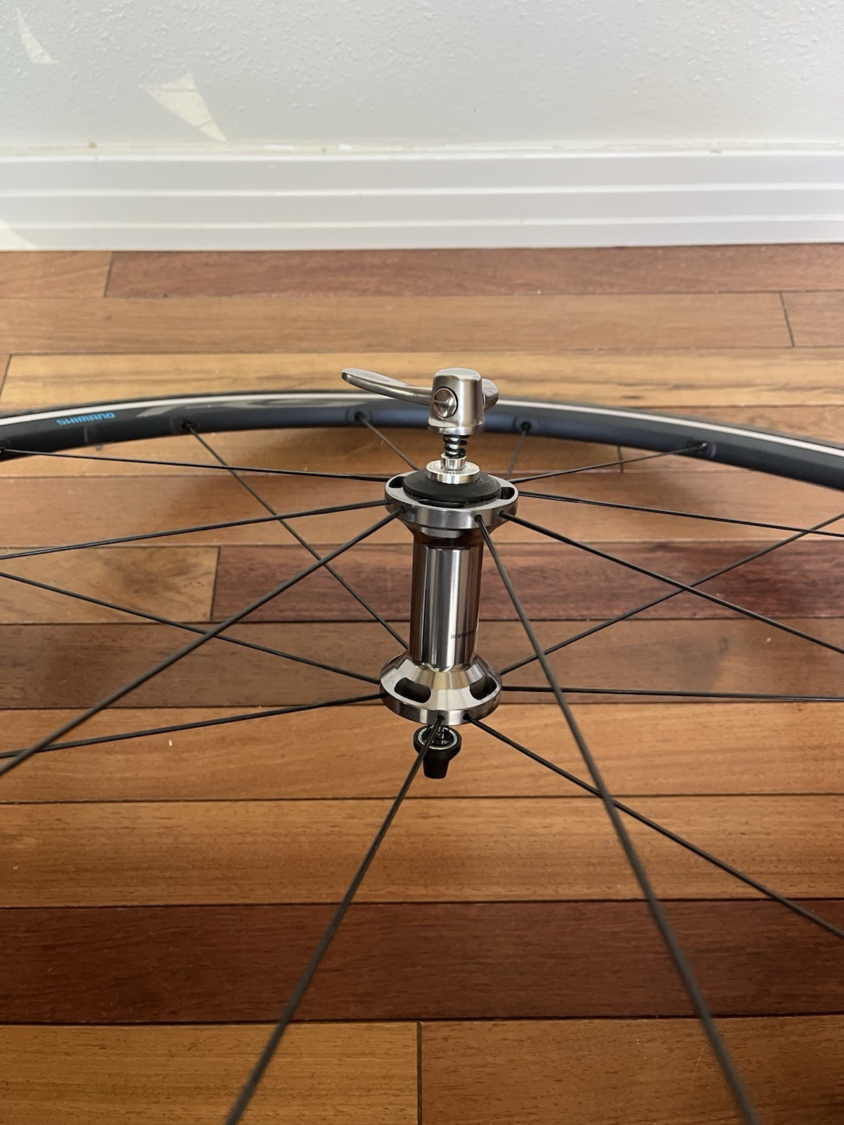 Shimano WH-RS500 Tubeless Wheelset w/ Tires Mounted. BRAND NEW!