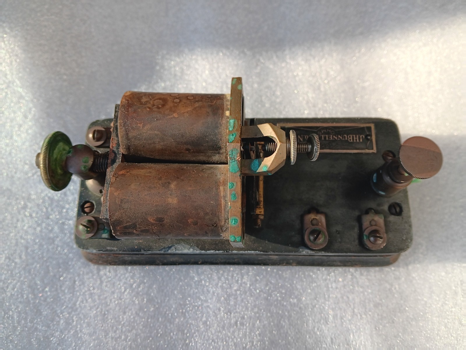 J.H. Bunnell & Co. NY 150 Ohms Telegraph Relay Metal Base RR Original Badge 1920