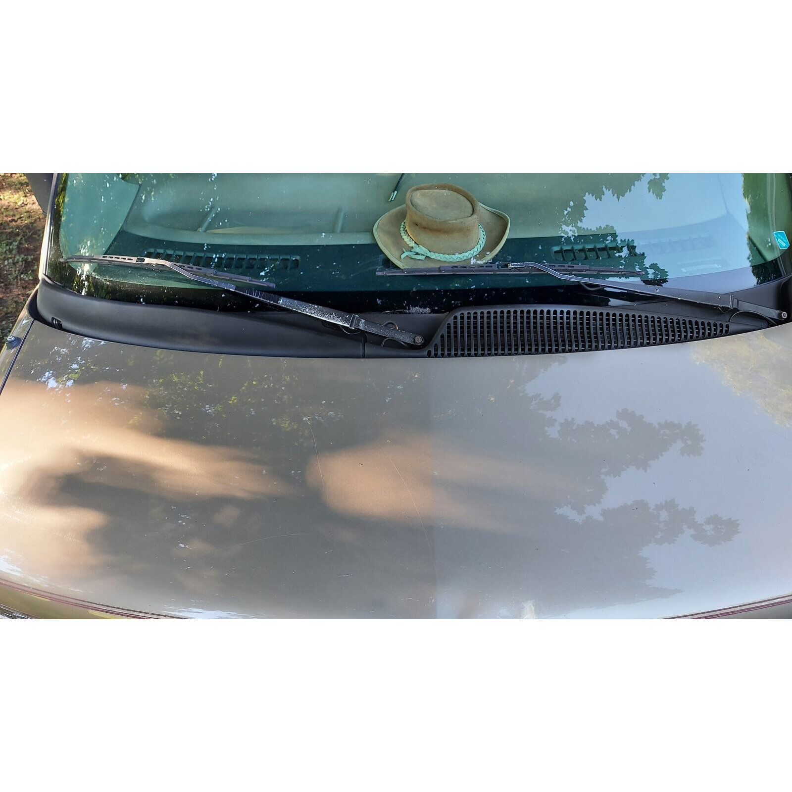 Driver&Passenger Side Windshield Wiper Motor Cowl Cover For 96-17 Chevrolet GMC