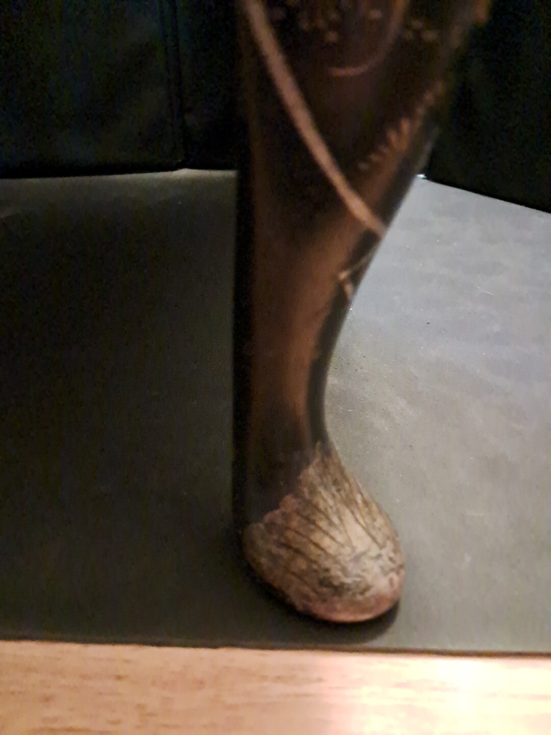 VINTAGE NEEDLEPOINT FLORAL DESIGN TOP WITH HAND PAINTED LEGS FOOTSTOOL