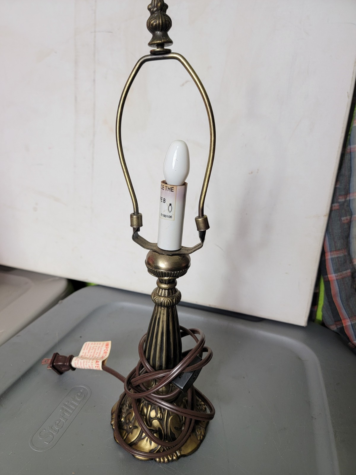 Tiffany Style Rose Table Handmade Accent Lamp No Shade MCM Lotus Victorian