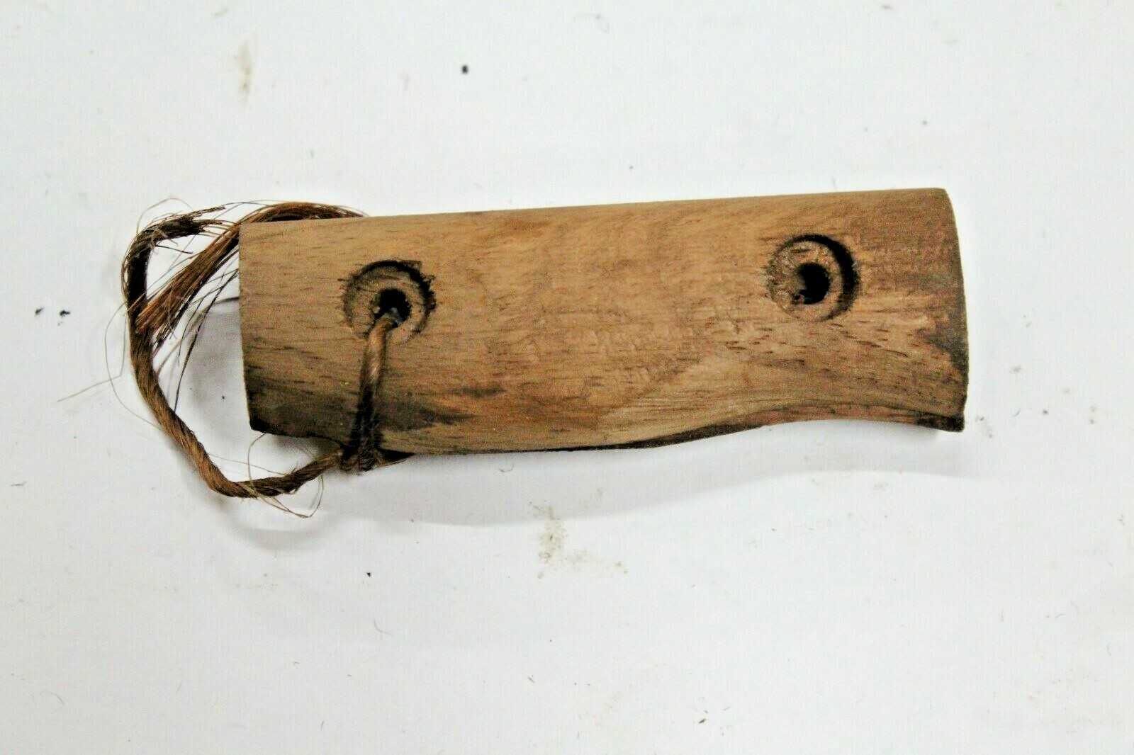 BRITISH P1907 RIFLE BAYONET GRIPS, ORIGINAL, UNUSED Walnut C86