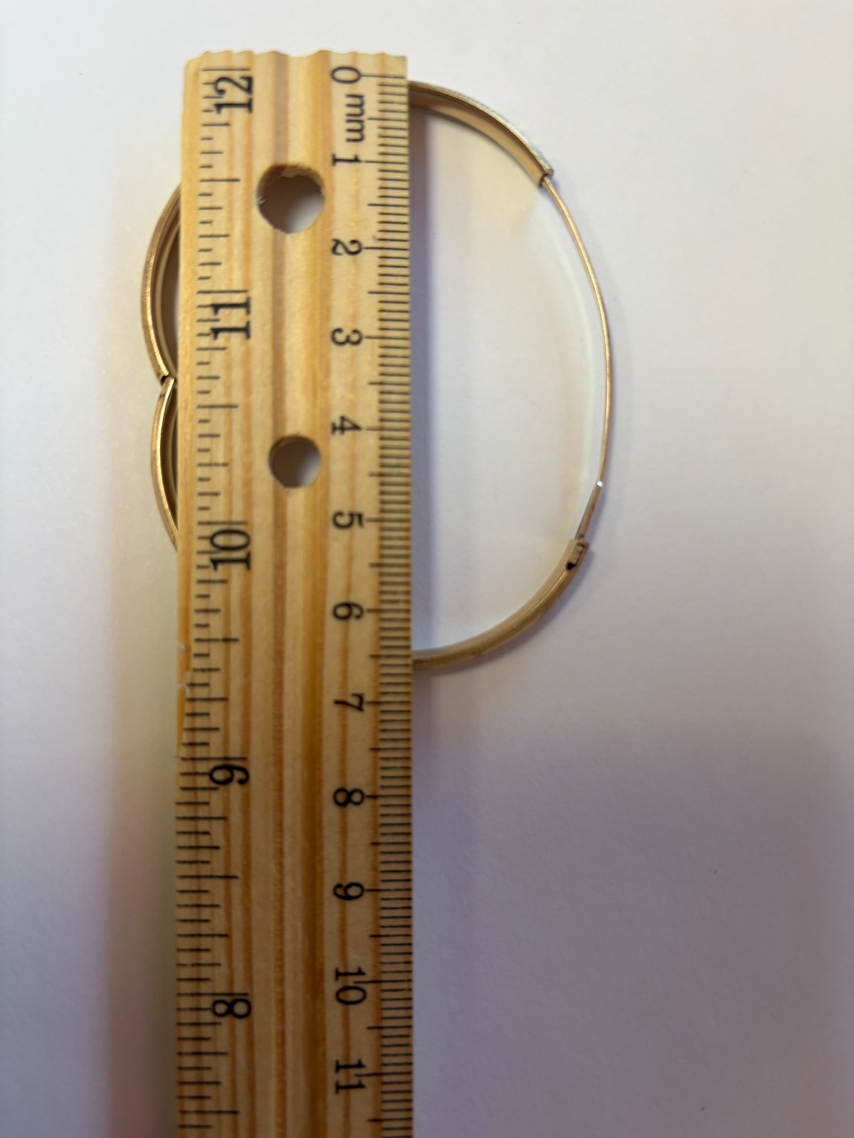 5.5" Vintage R&D 14K Yellow Gold Engraved Hinged Childs Bracelet 4.4g