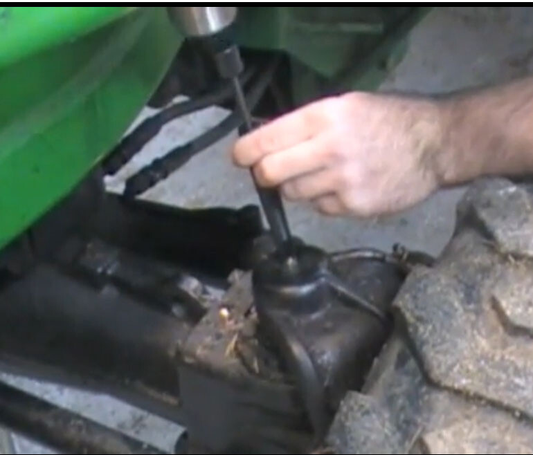 Zerk Clean Grease Fitting Tool Removal Ram