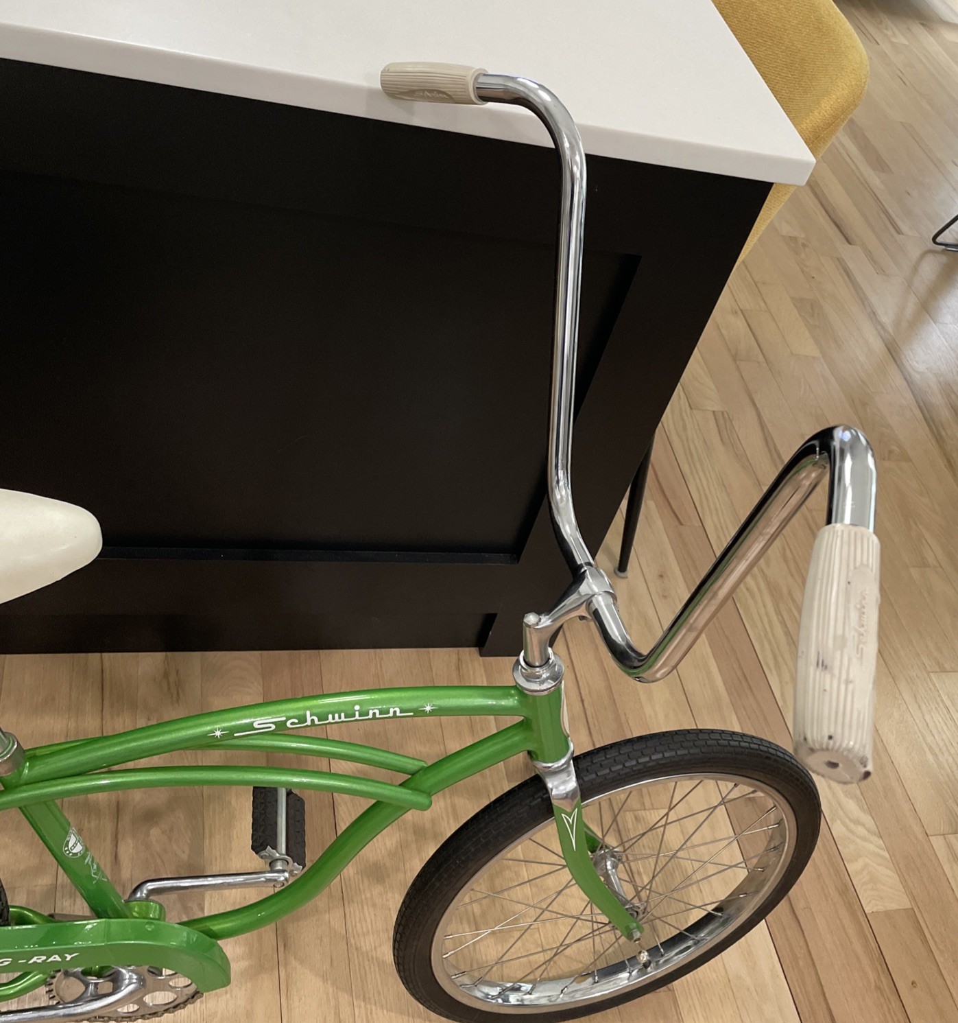 Schwinn Stingray 1963 1/2 Flamboyant Lime Green Solo Polo (Beautiful)