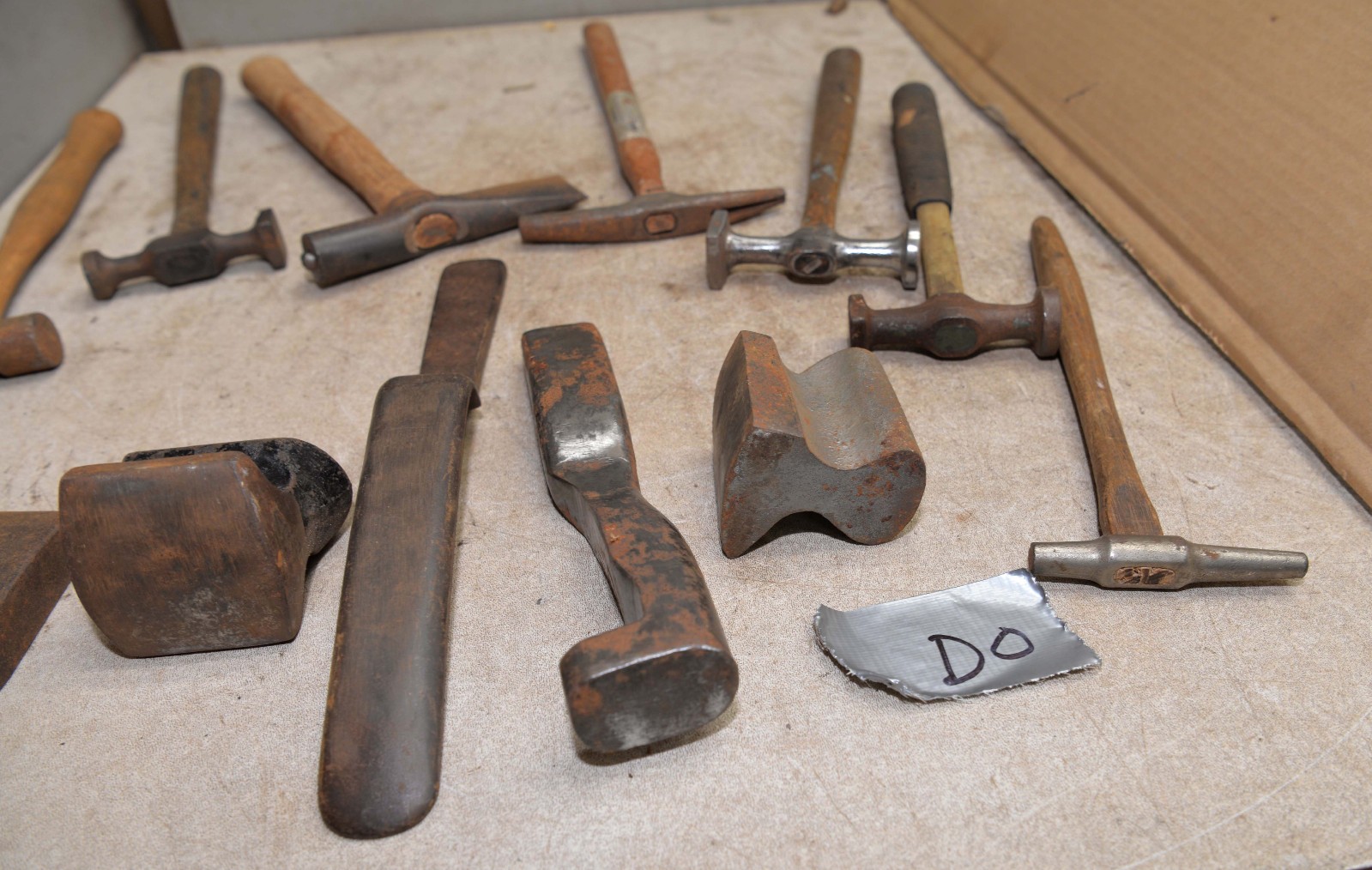 12 vintage autobody dolly spoon hammers & more lead working collectible tool D0