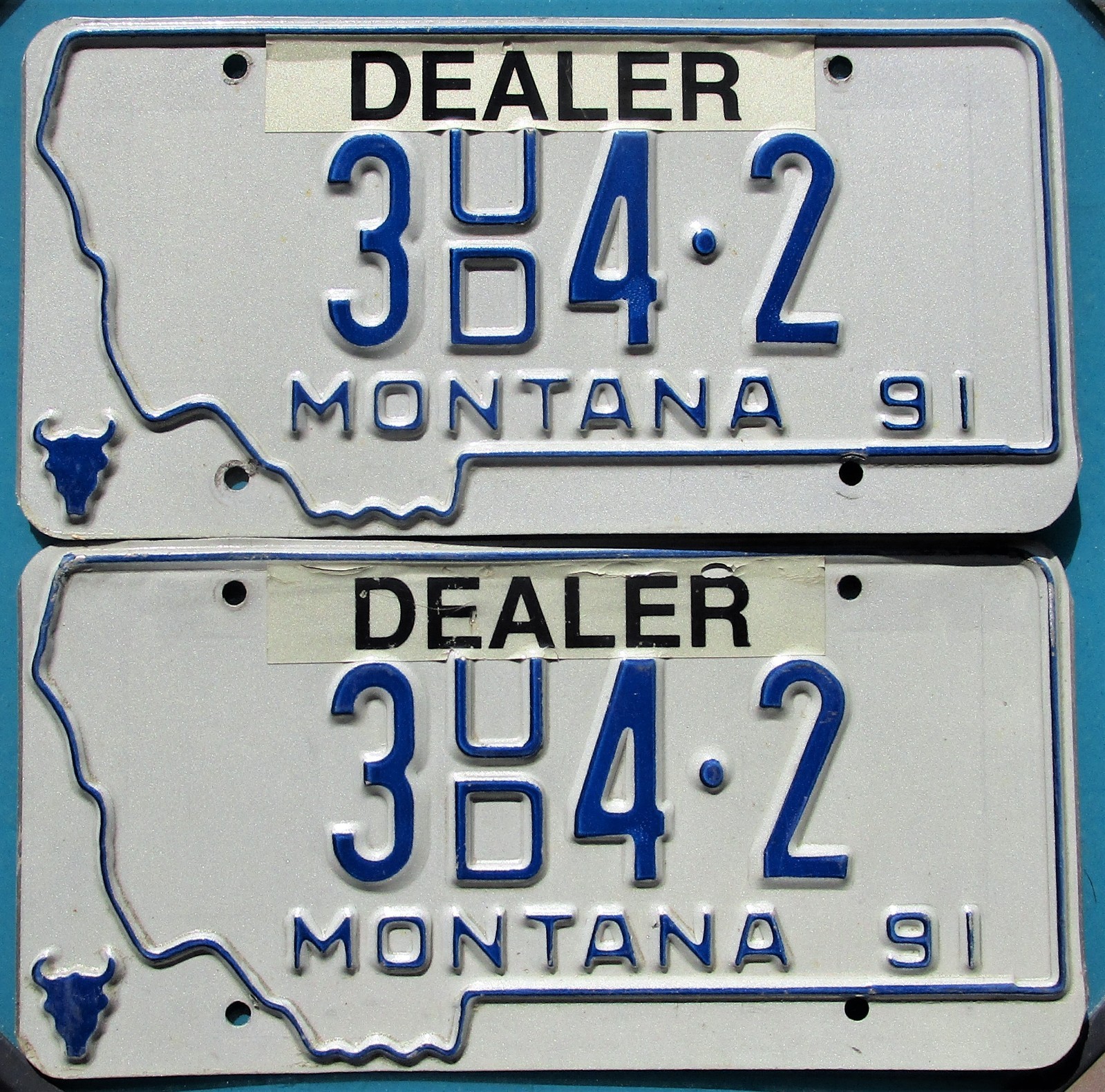 MONTANA Used Dealer License Plate PAIR 1991 #3ud4-2 - Yellowstone County (3)