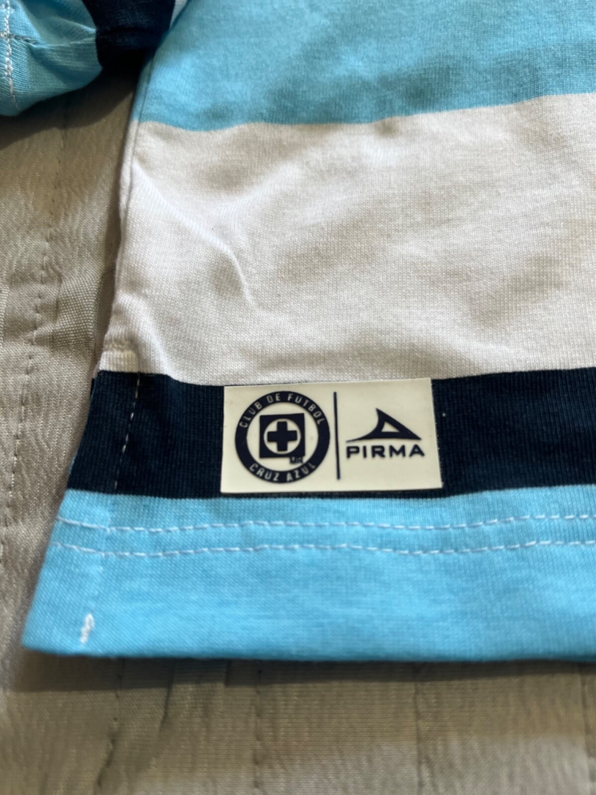 PIRMA PLAYERA CONMEMORATIVA CRUZ AZUL MEN’S EDICIÓN ILIMITADA MARIN