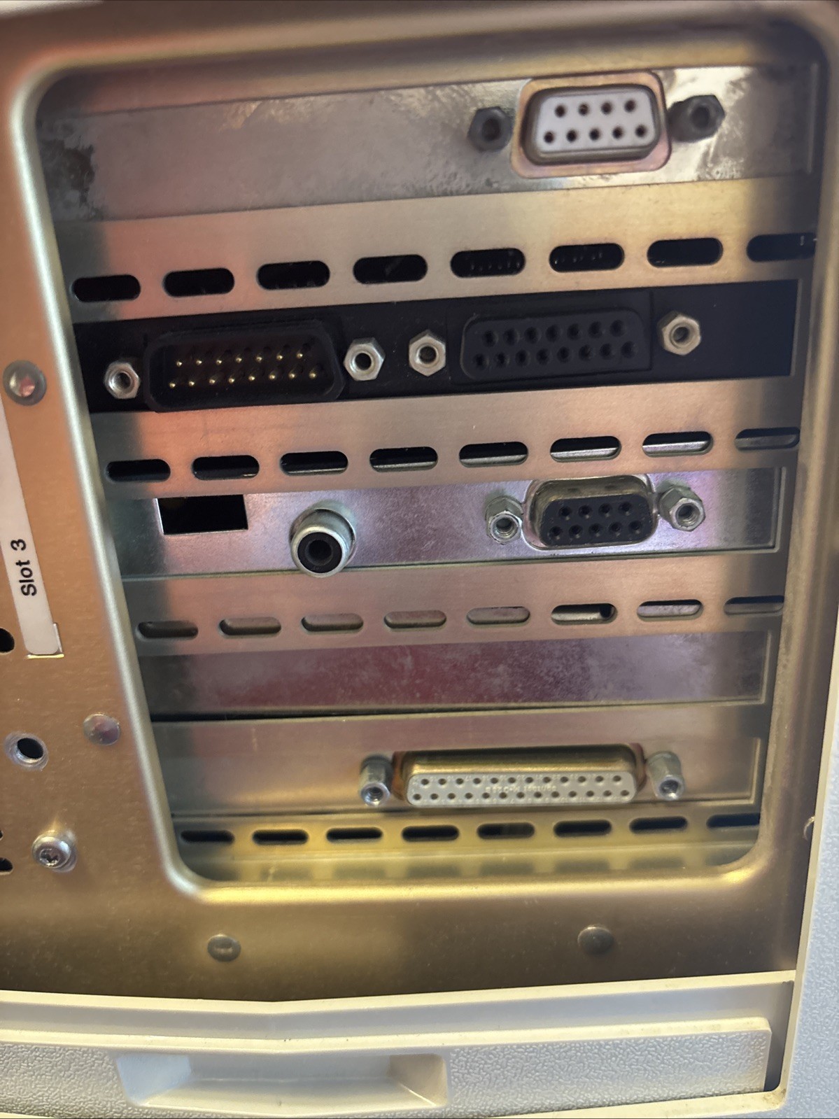 Vintage Compaq Portable Model 101709 Computer. Powers On. As Is.