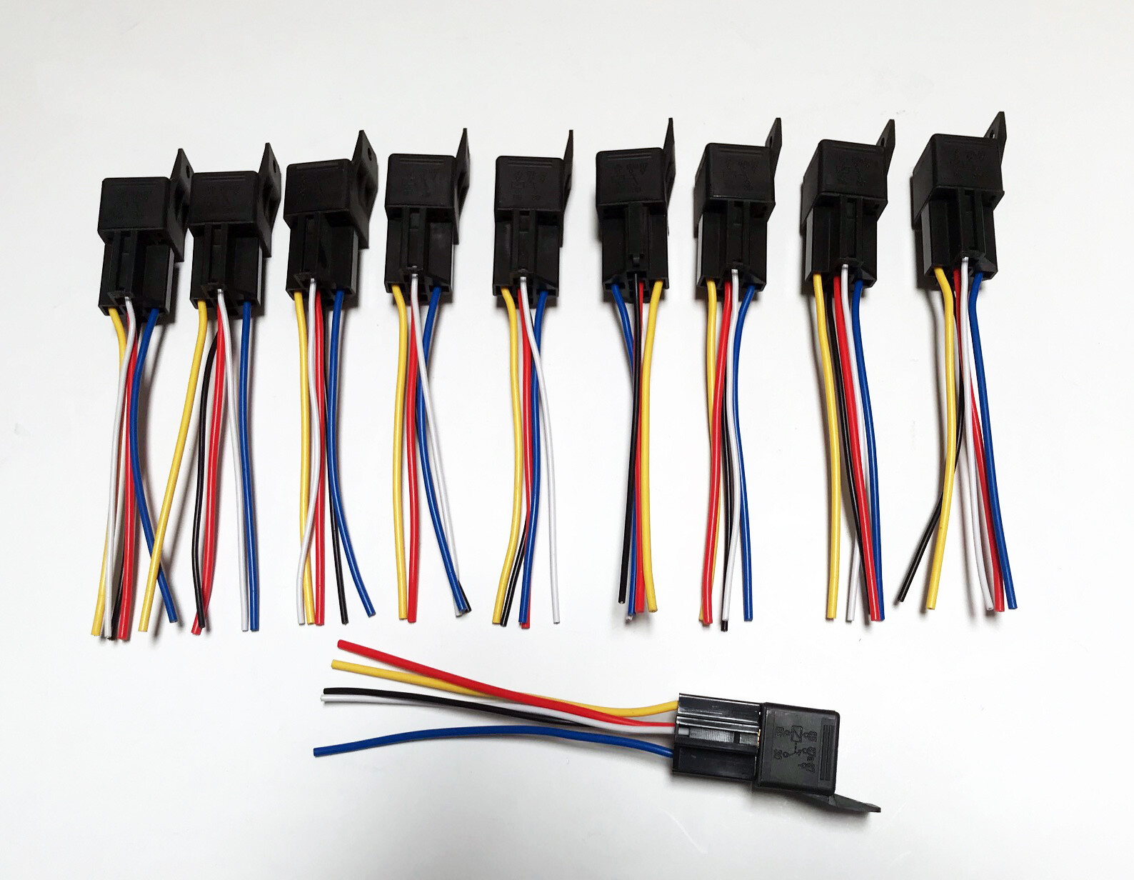 10pcs. JD150J6 12V 30Amp SPDT 5 PIN Auto Relay with 5 Wires Harness Socket Set