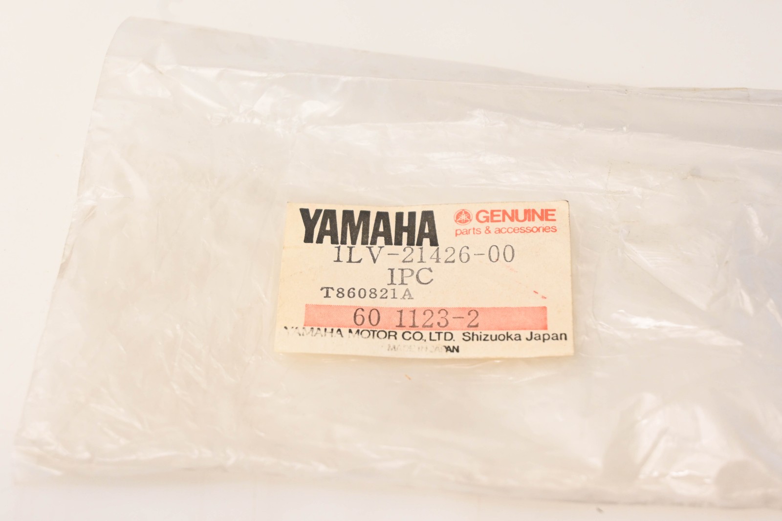 Yamaha 1LV-21426-00-00 Rear Upper Bracket NOS