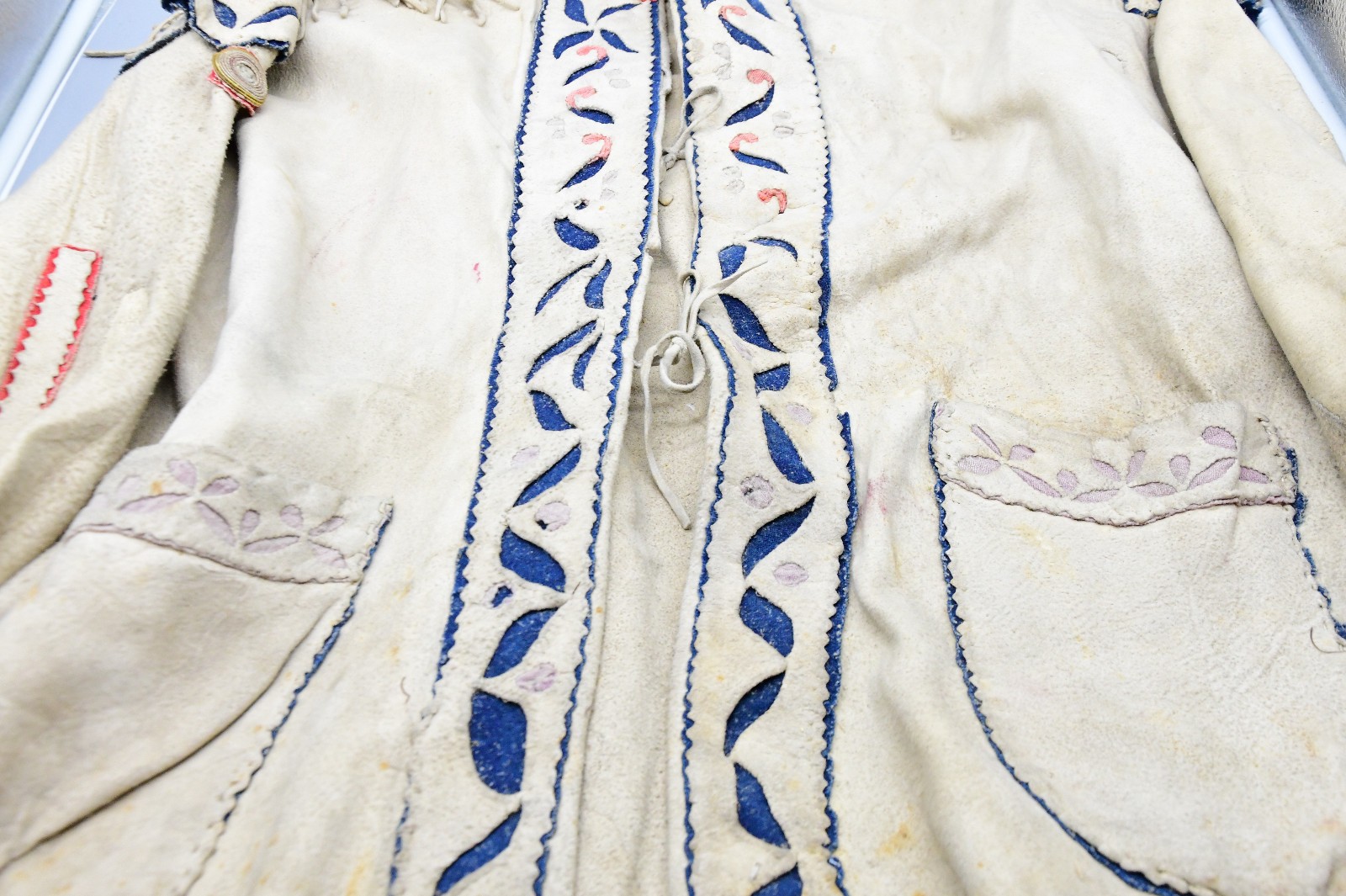 Chippewa Buckskin Hunting Shirt 1854 Strong Provenance.