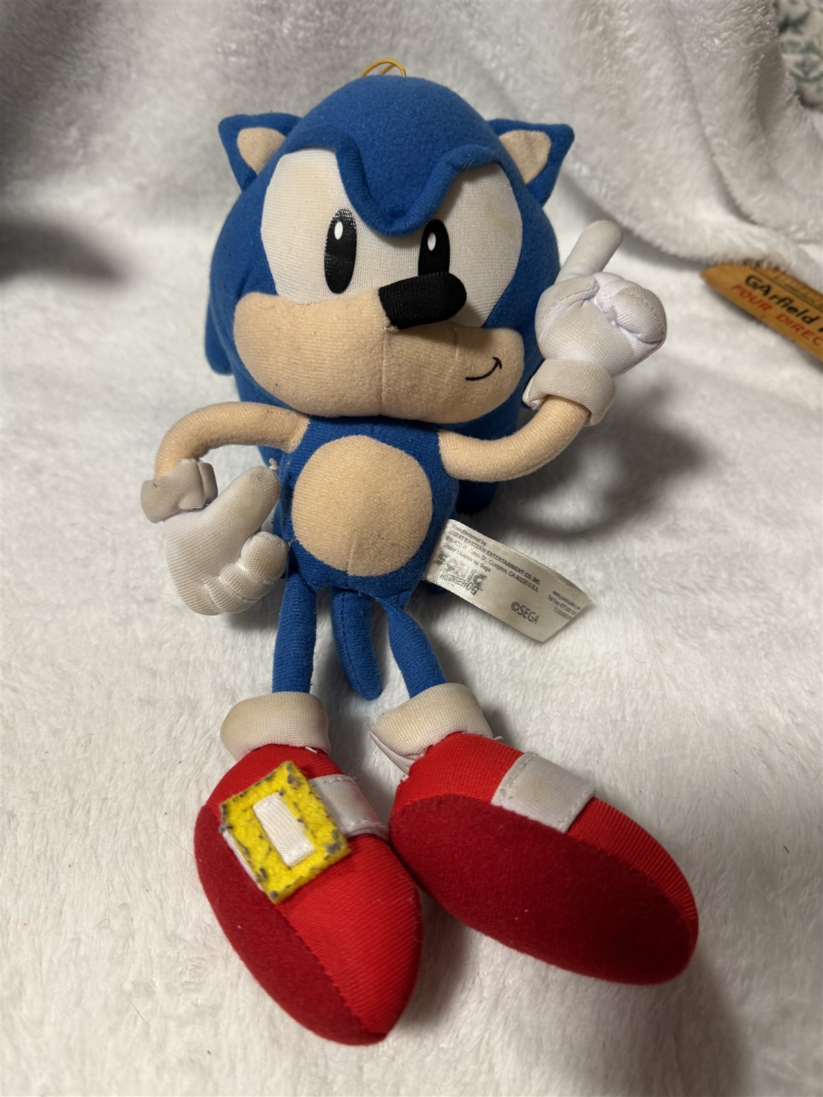LOT OF 2 SONIC THE HEDGEHOG PLUSH STUFFED TOYS "COULD USE CLEANING"