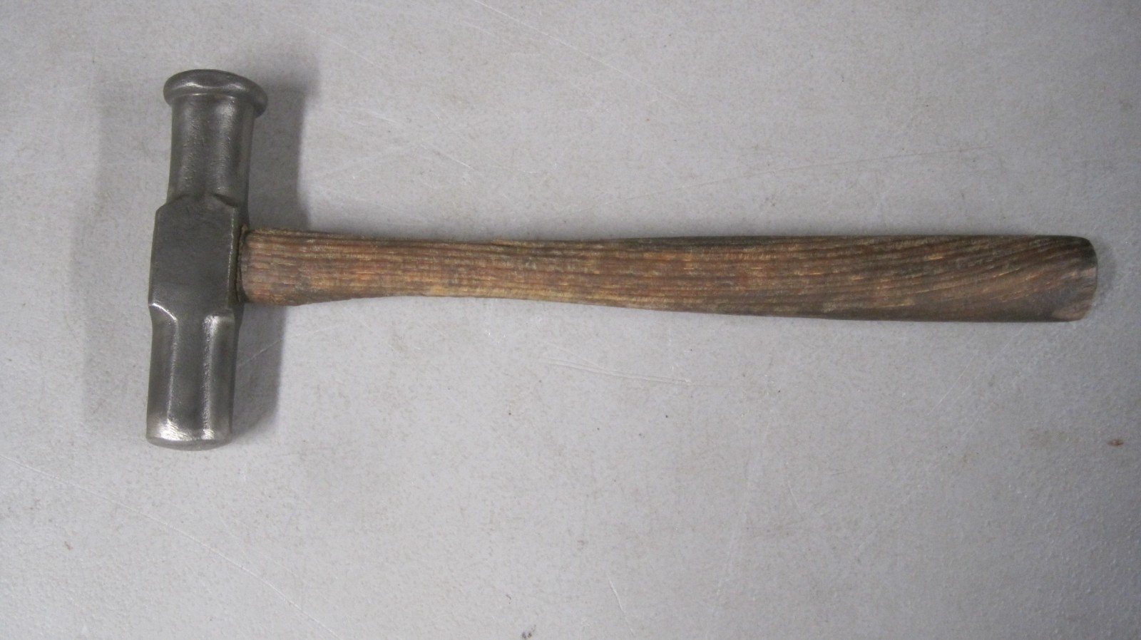 VINTAGE BLACKSMITH FORMING HAMMER