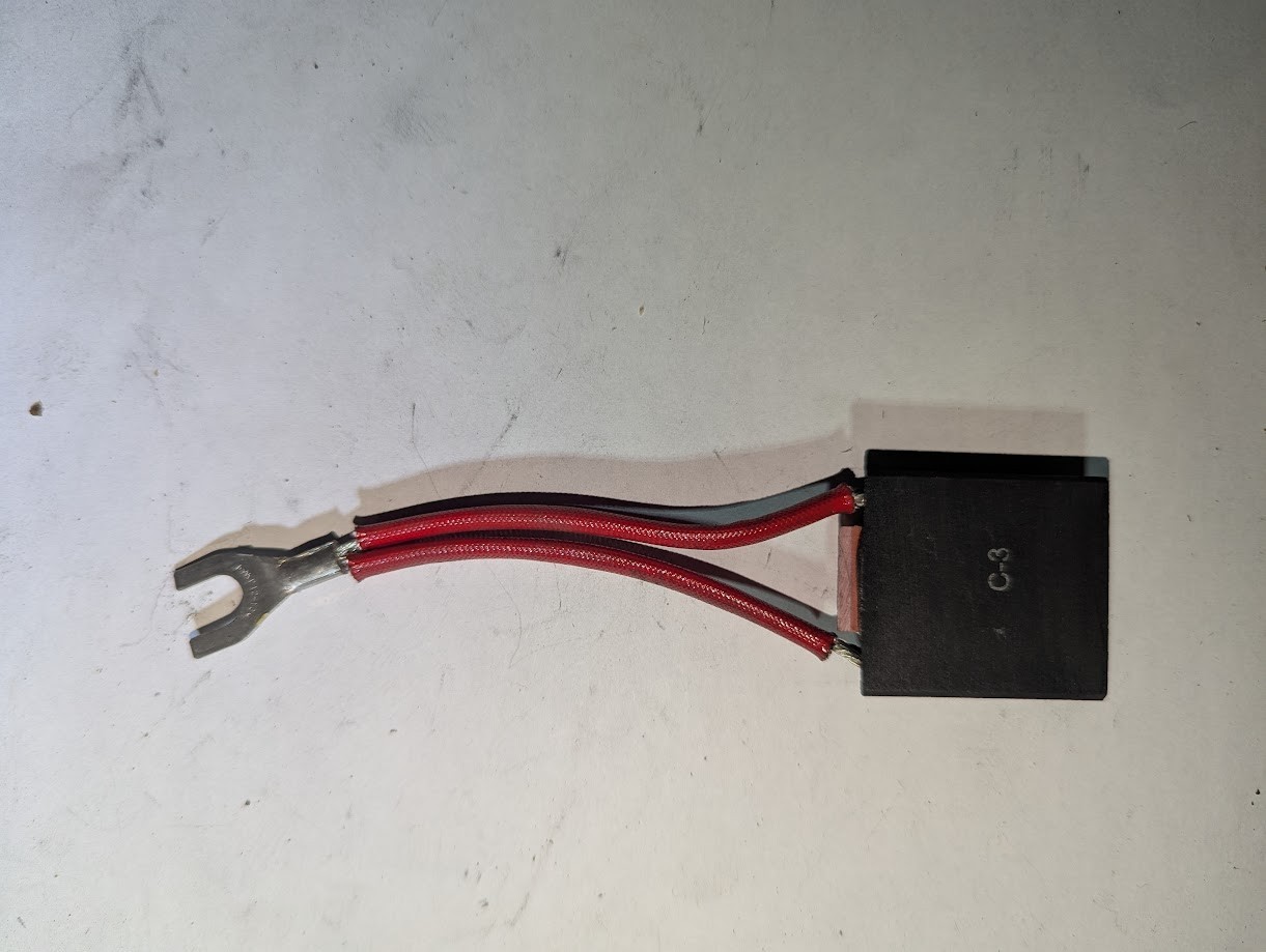 HELWIG CARBON MOTOR BRUSH 13-371292 1.375 x 1.25 x .375"