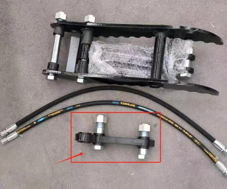 Single L-shaped bracket Part For Mini Excavator Three Holes Hydraulic Clip Thumb