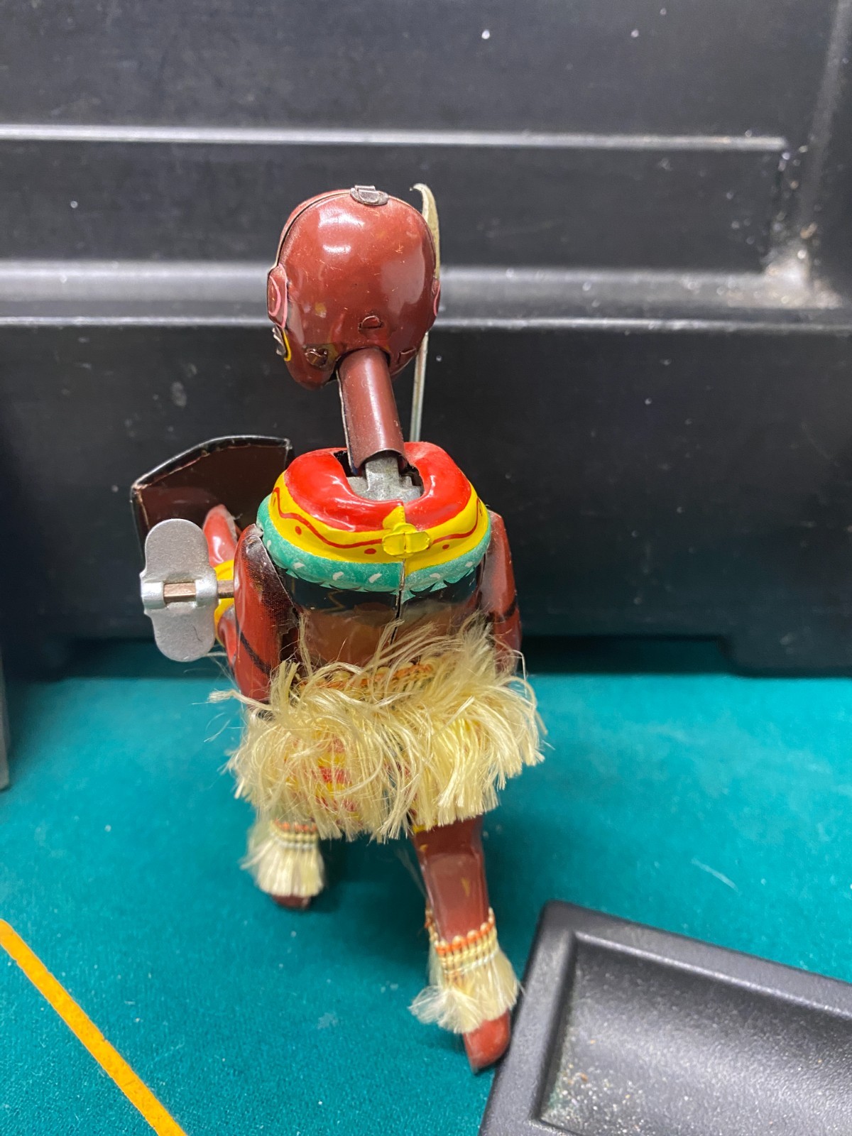 Vintage Pango Pango African Dancer Tin Mechanical Wind up Toy In Original Box