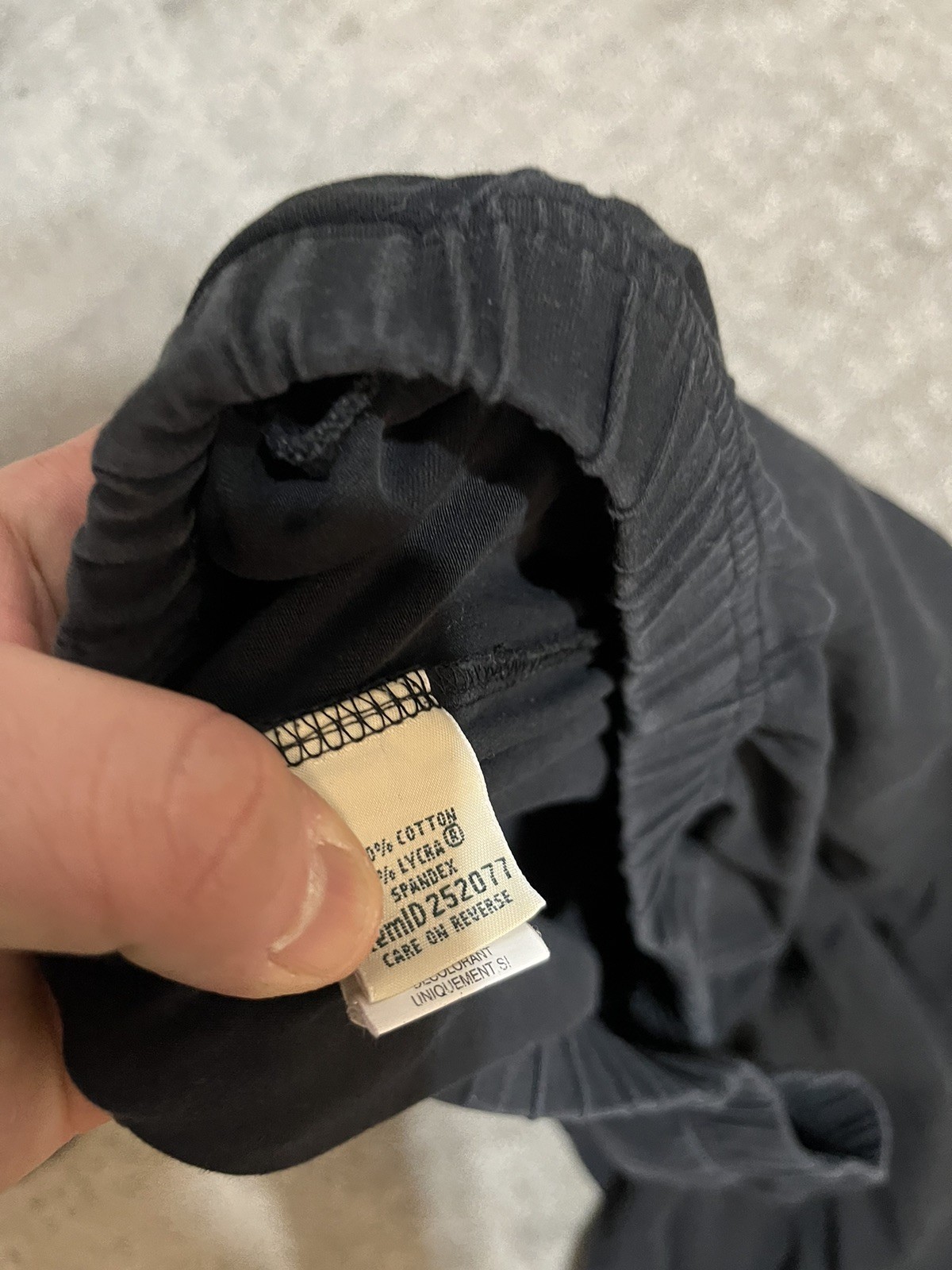 LL Bean Perfect Fit Tapered Leg Black Stretch Pocket Pants 252077 Women L M/Tall