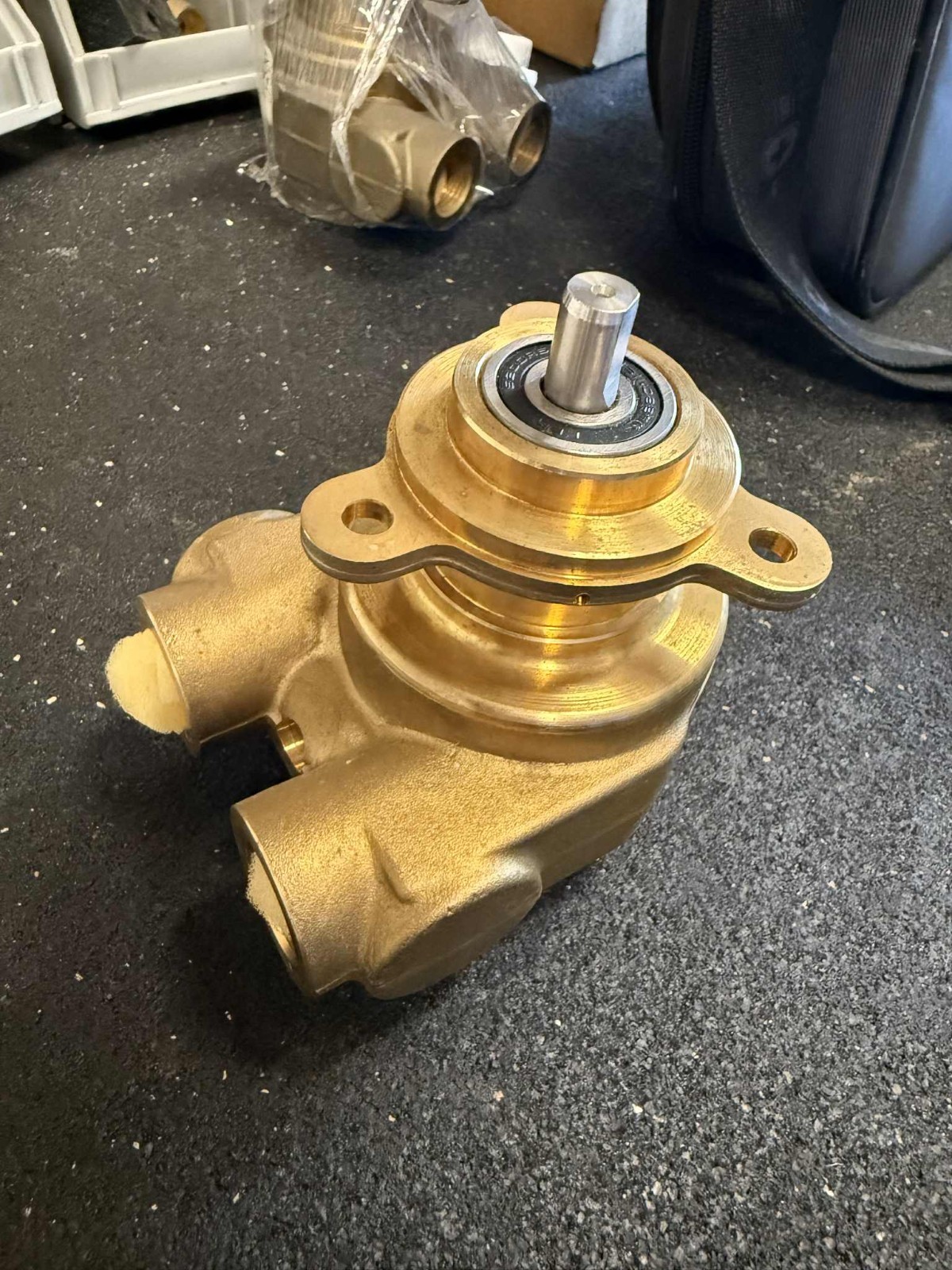 Fluid-O-Tech PA1000F Brass Flange Mount Rotoflow Rotary Vane Pump - 4.58-5.45 GP