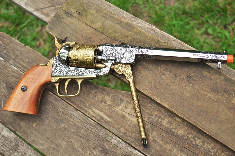 Colt M1851 Navy Revolver - Civil War - 1851 - Non-Firing Denix Replica