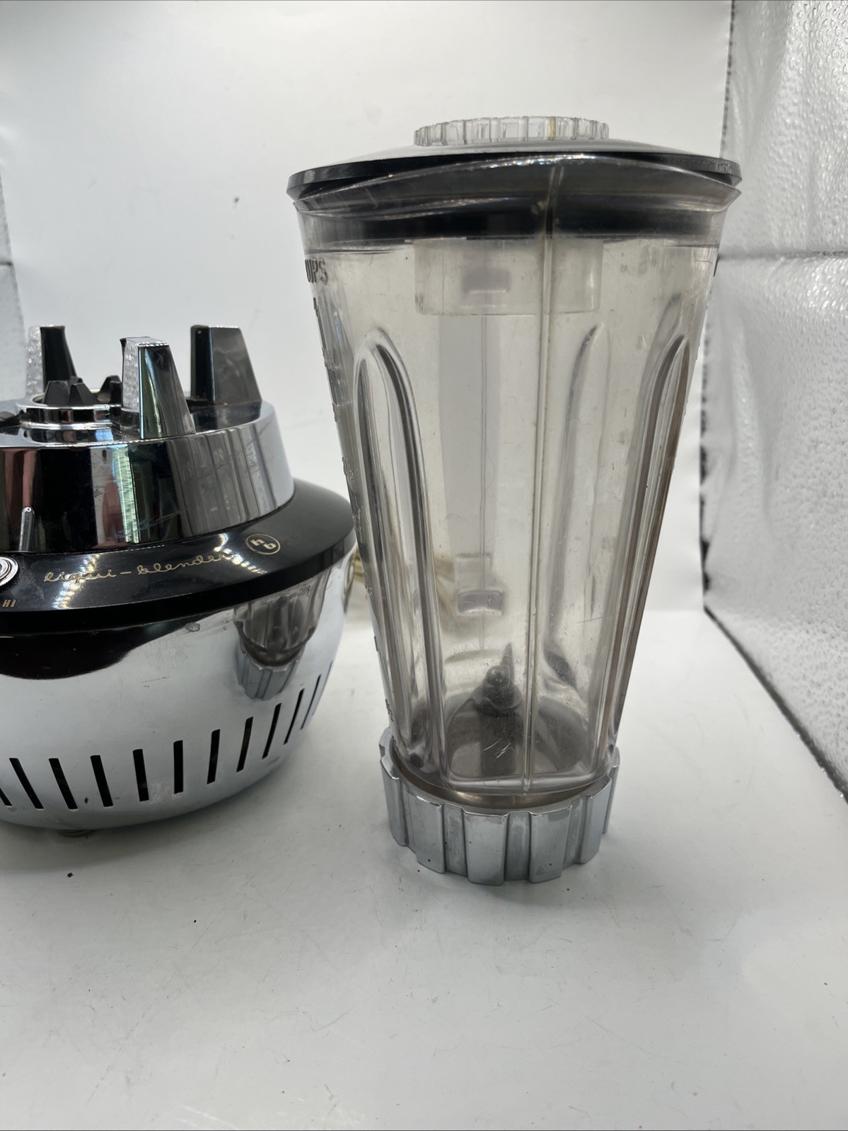 Vintage Hamilton Beach Model 215 Chrome 2 Speed Blender &Milk Shake MADE IN USA