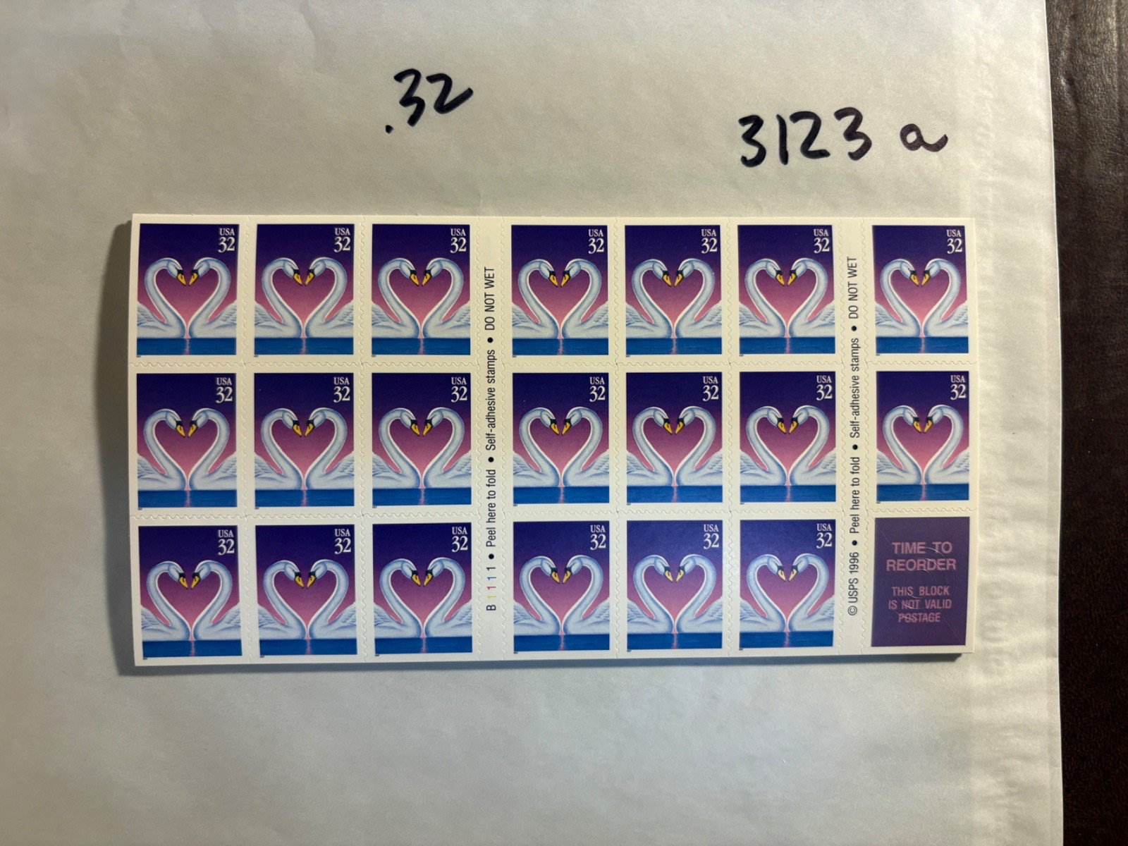 U. S. Sheet 3123a - Love Heart - Full booklet of 20 - Free Shipping!
