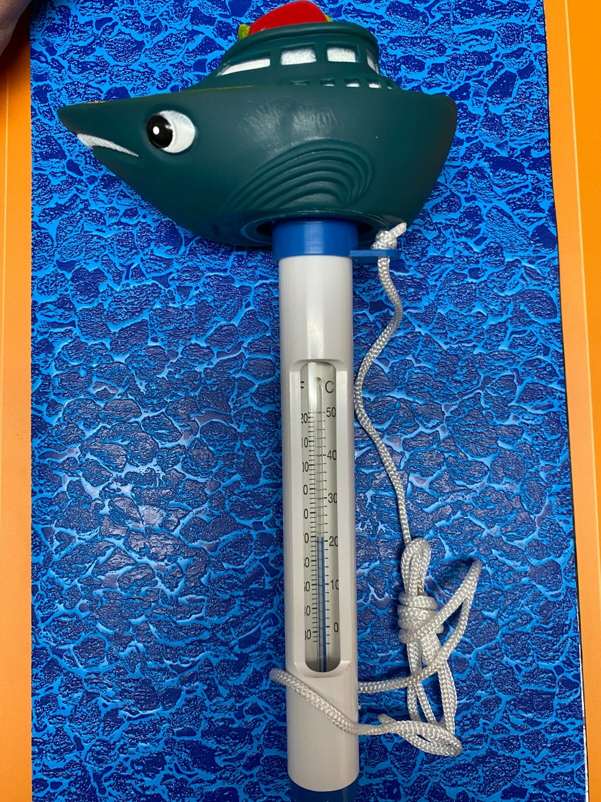 Swimming Pool Spa Hot Tub Floating Animal Thermometer F/C Frog Turtle Whale Fish