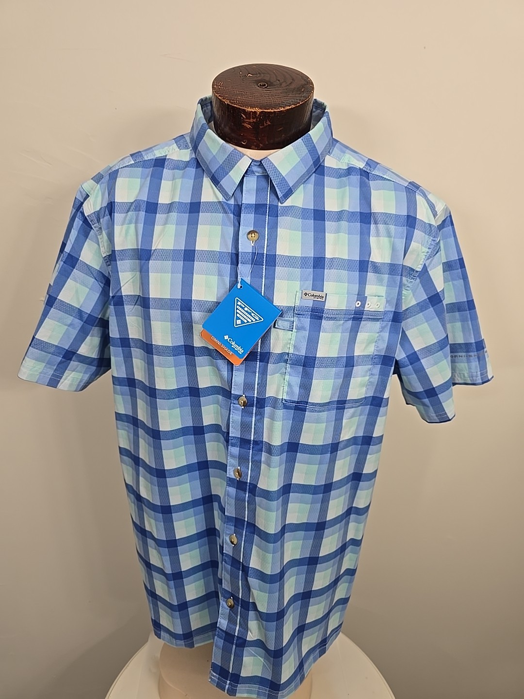 Columbia Super Bluefin Winds Camp  Shirt  XL New With Tags