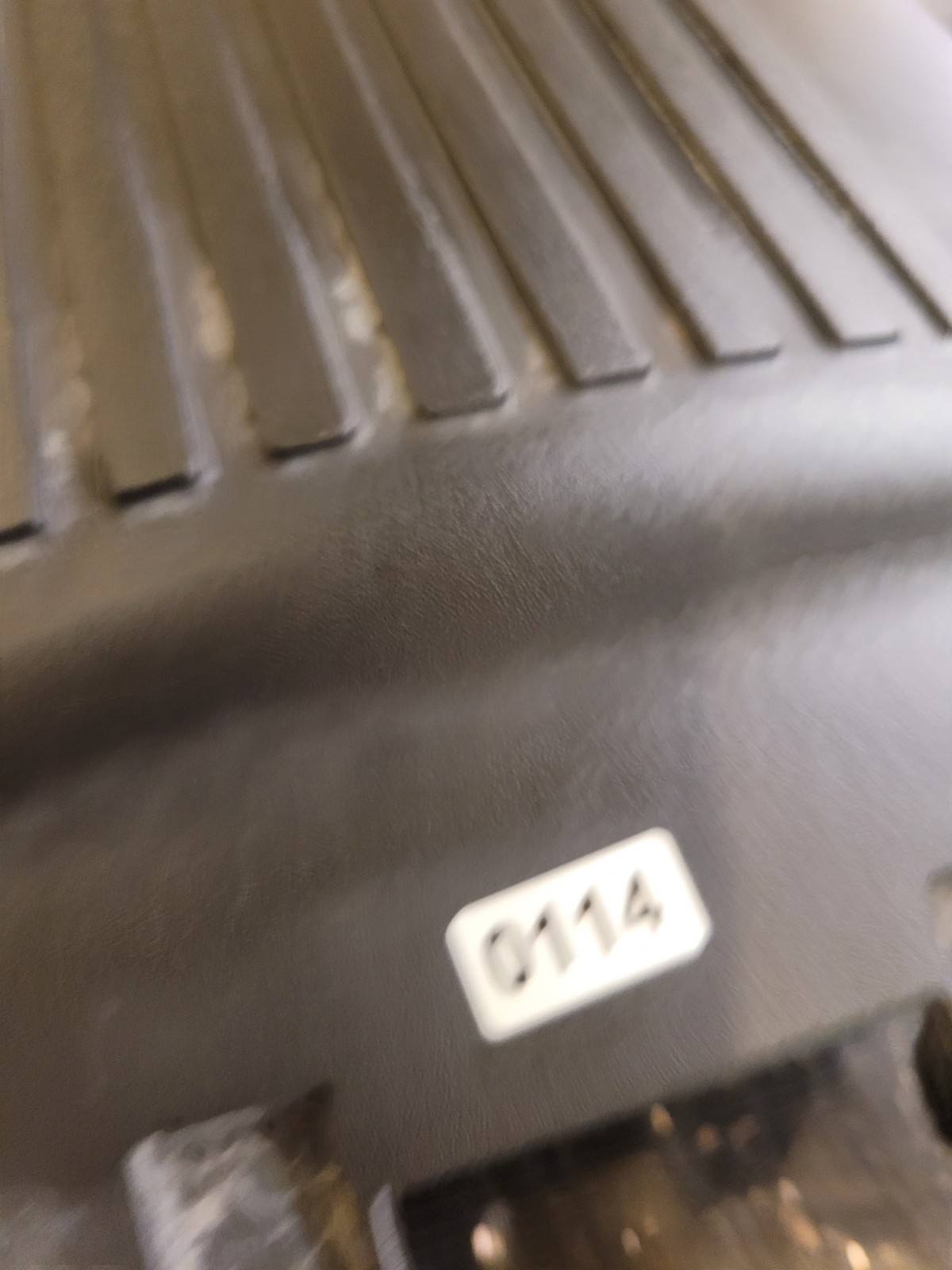 01-06 CHEVROLET SILVERADO GMC VORTEC ENGINE COVER 4.8 5.3 6.0L 12580999