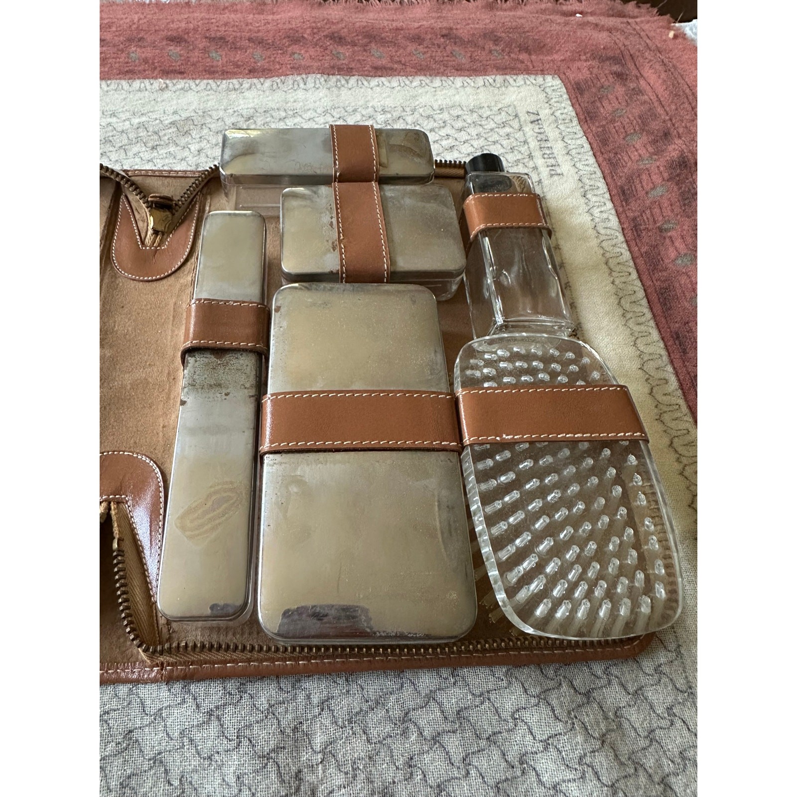 Vintage Men's Travel Grooming Kit Cowhide Leather Case Toiletry Kit USA