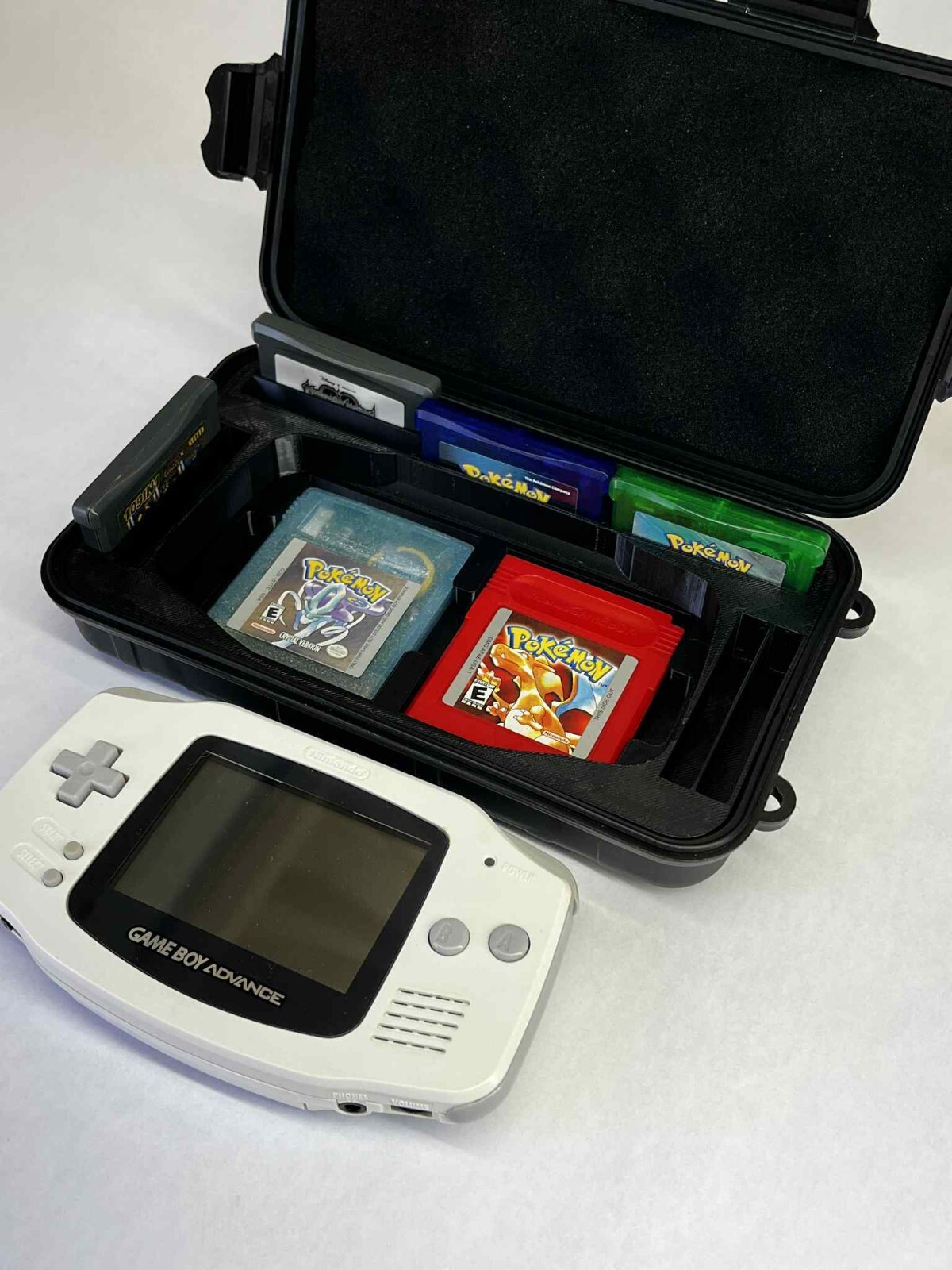 Game Boy Advance Carrying Case – Holds 13 Games (11 GBA + 2 GB/GBC) | SENAC LLC